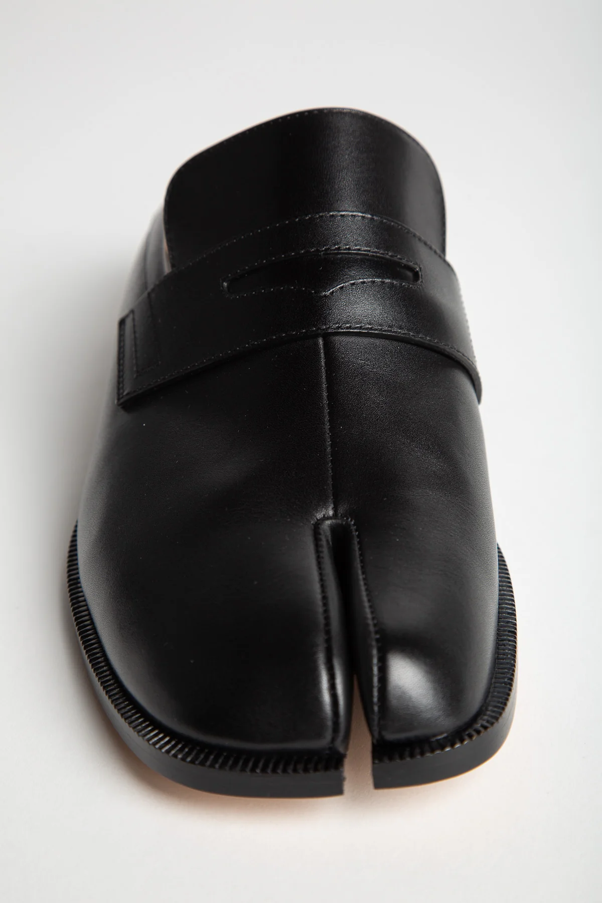 MAISON MARGIELA | TABI CITY LOAFER MULES - Image 5
