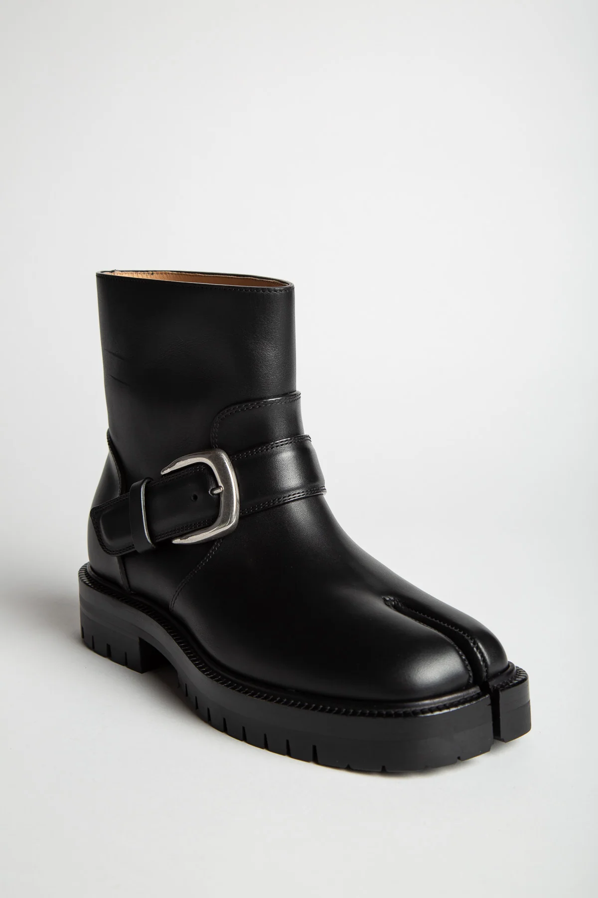 MAISON MARGIELA | TABI COUNTY BUCKLE ANKLE BOOTS - Image 3