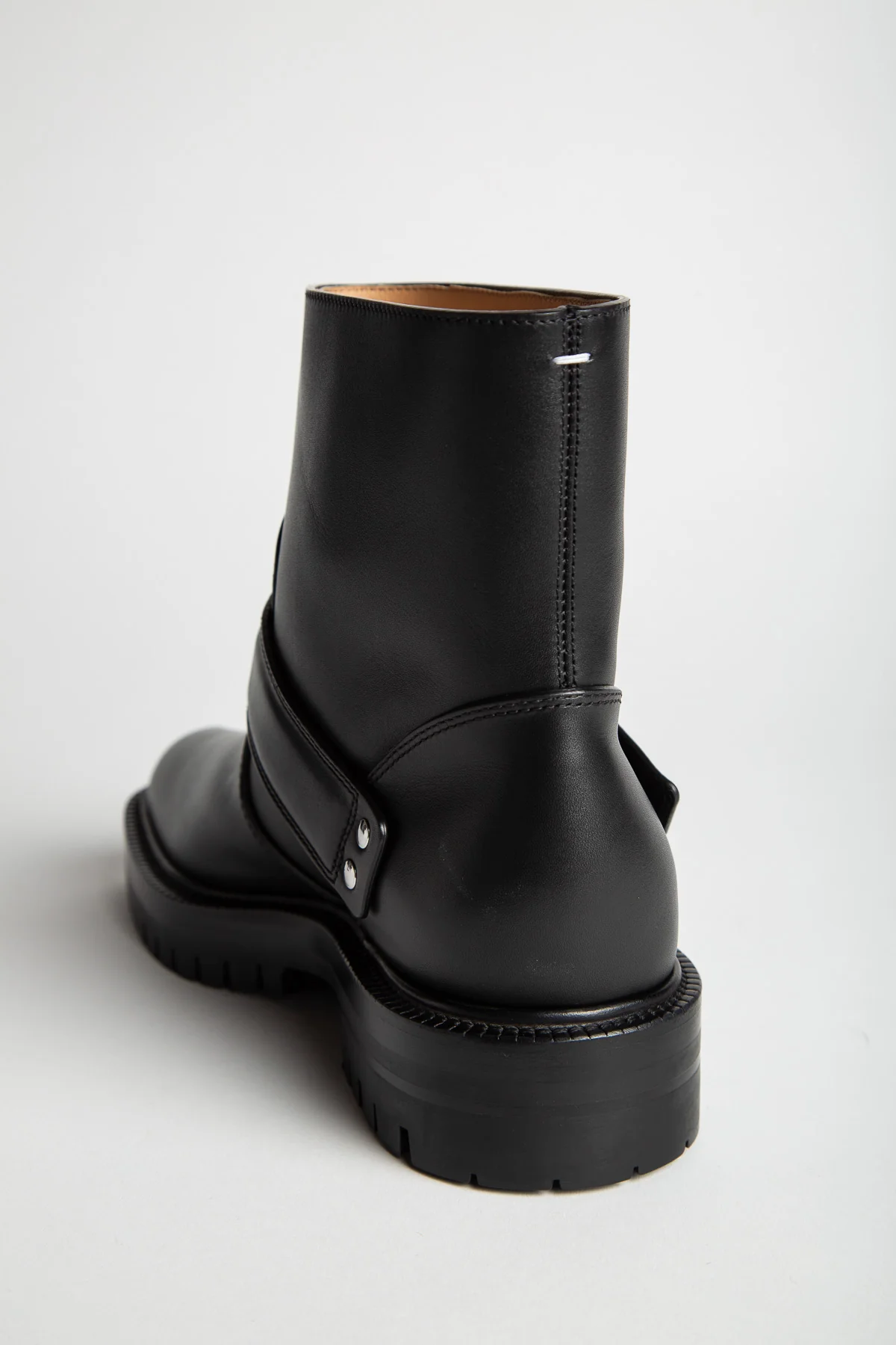 MAISON MARGIELA | TABI COUNTY BUCKLE ANKLE BOOTS - Image 4