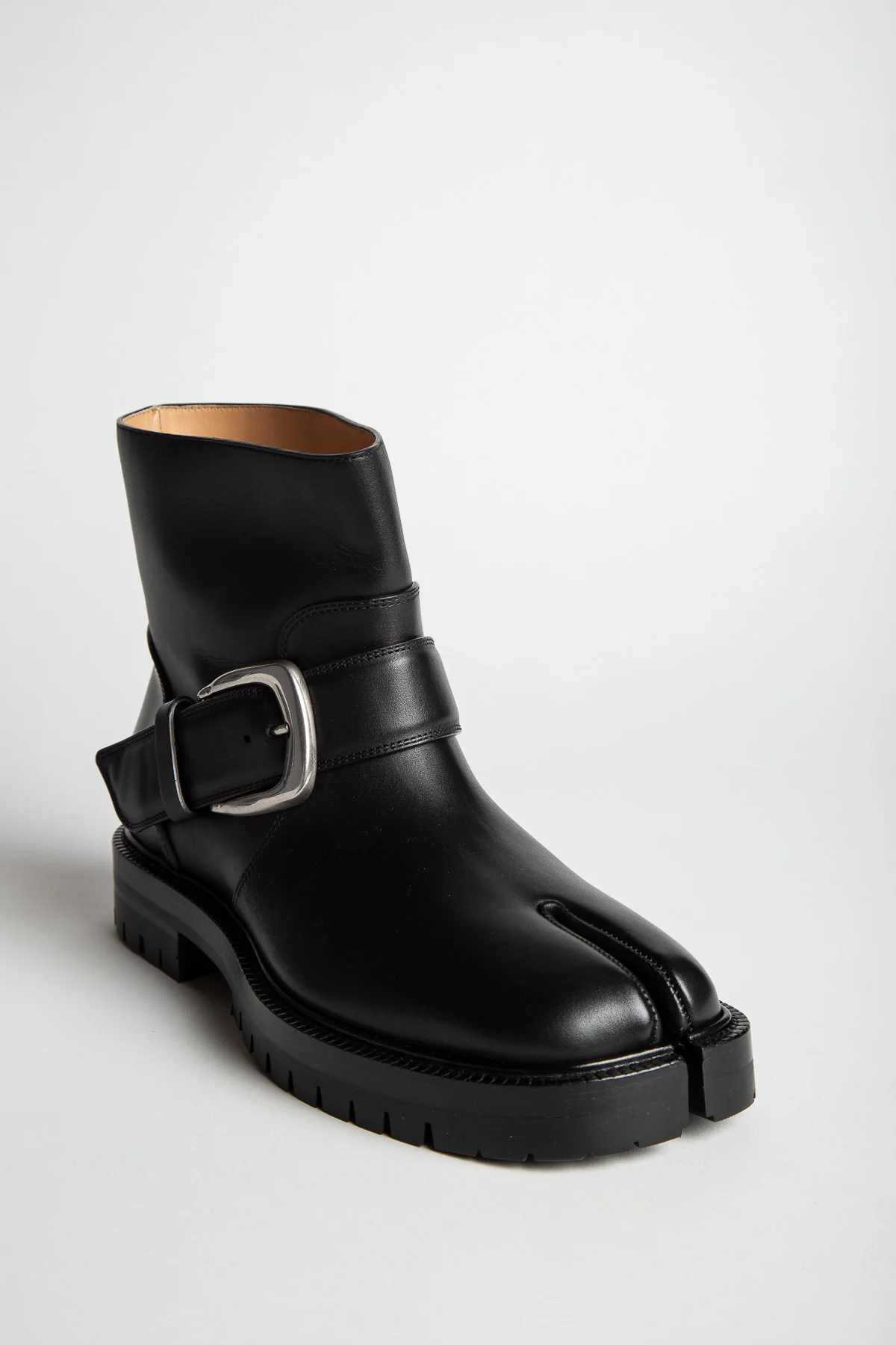 MAISON MARGIELA | TABI COUNTY BUCKLE ANKLE BOOTS - Image 3