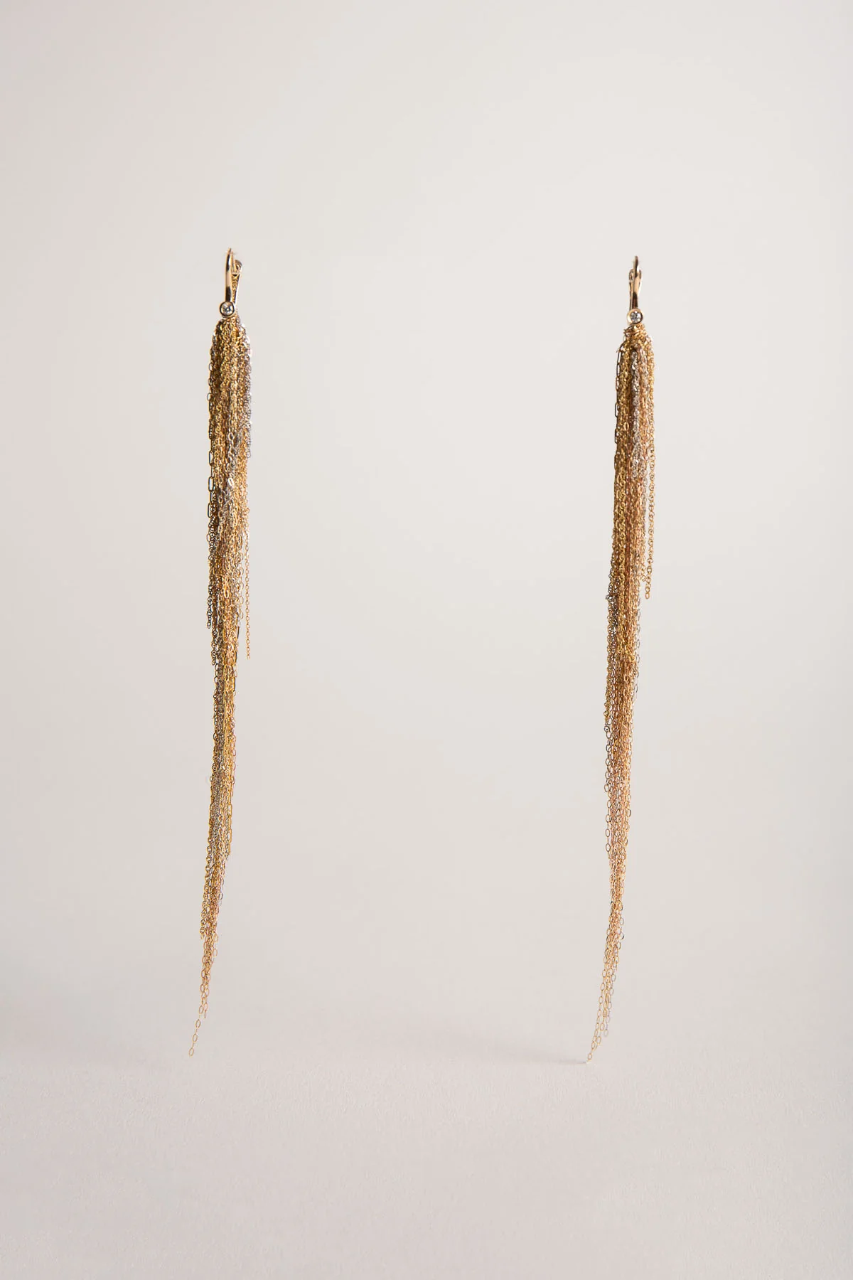 MARTIN BERNSTEIN | GOLD DIAMOND CHAIN EARRINGS