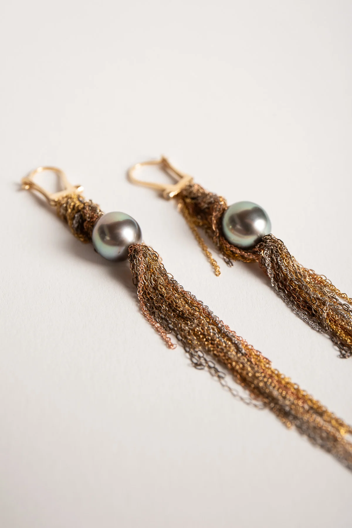 MARTIN BERNSTEIN | GOLD DIAMOND PEARL EARRINGS - Image 3