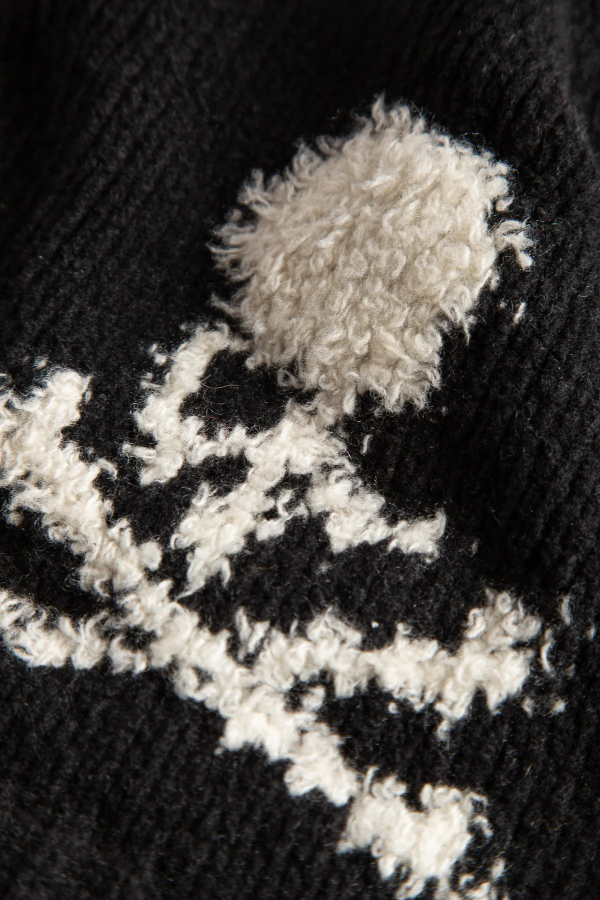 MASTERMIND | CASHMERE BEANIE - Image 4