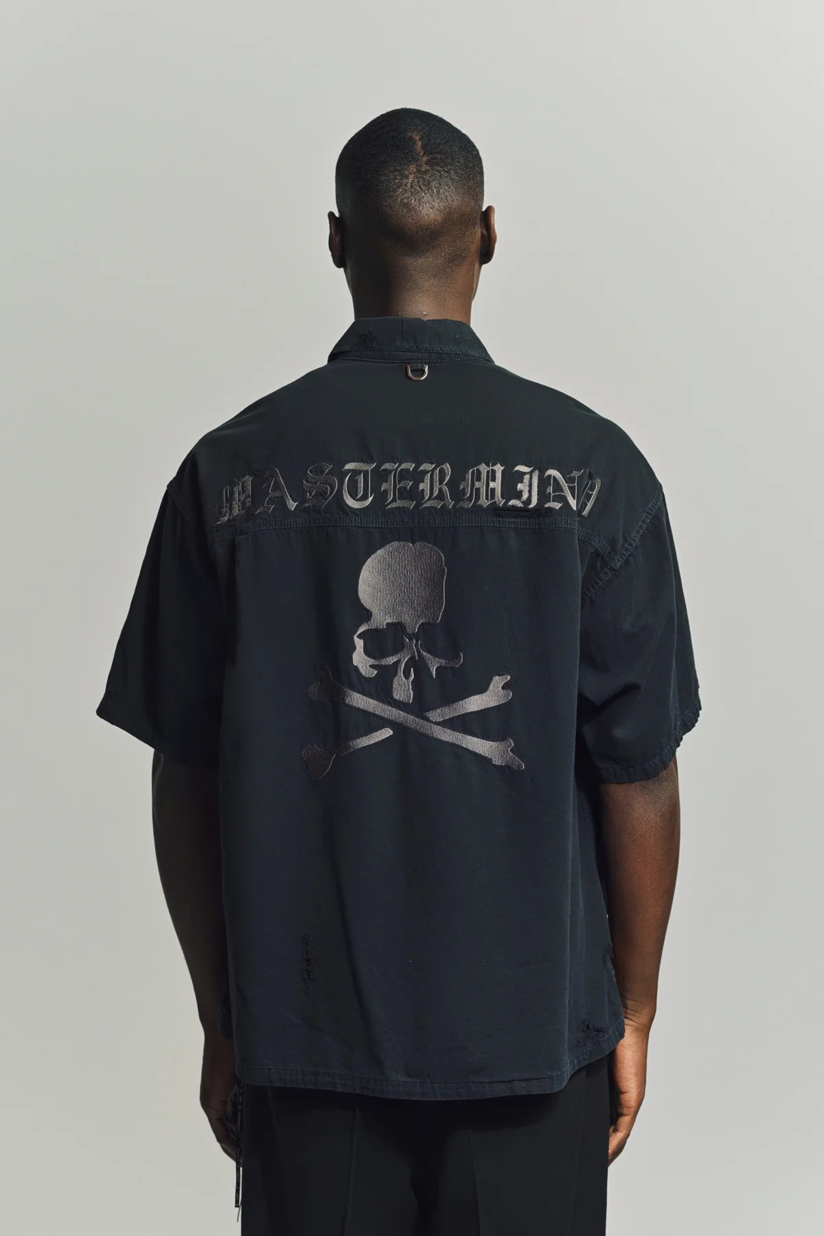 MASTERMIND | DISTRESSED SHORT SLEEVE DENIM SHIRT - Image 5