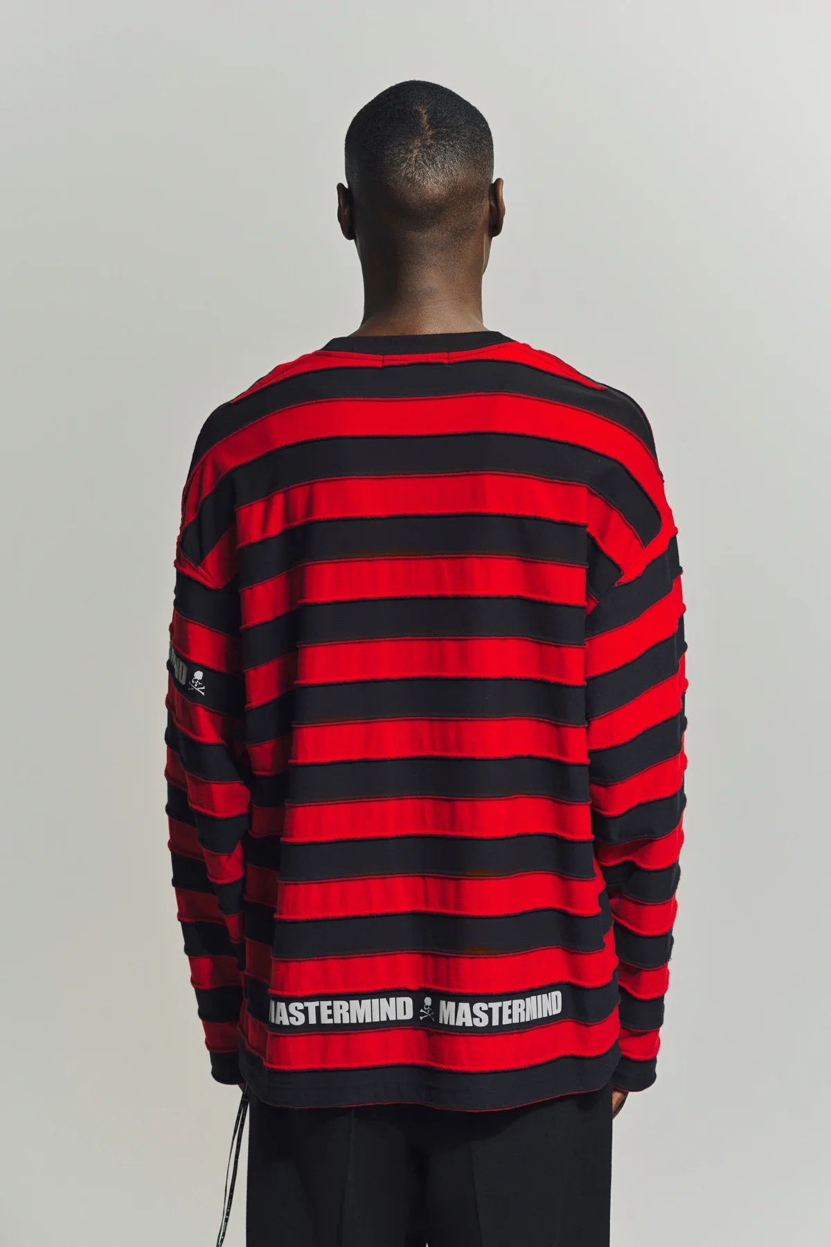 MASTERMIND | STRIPED LONG SLEEVE T-SHIRT - Image 4