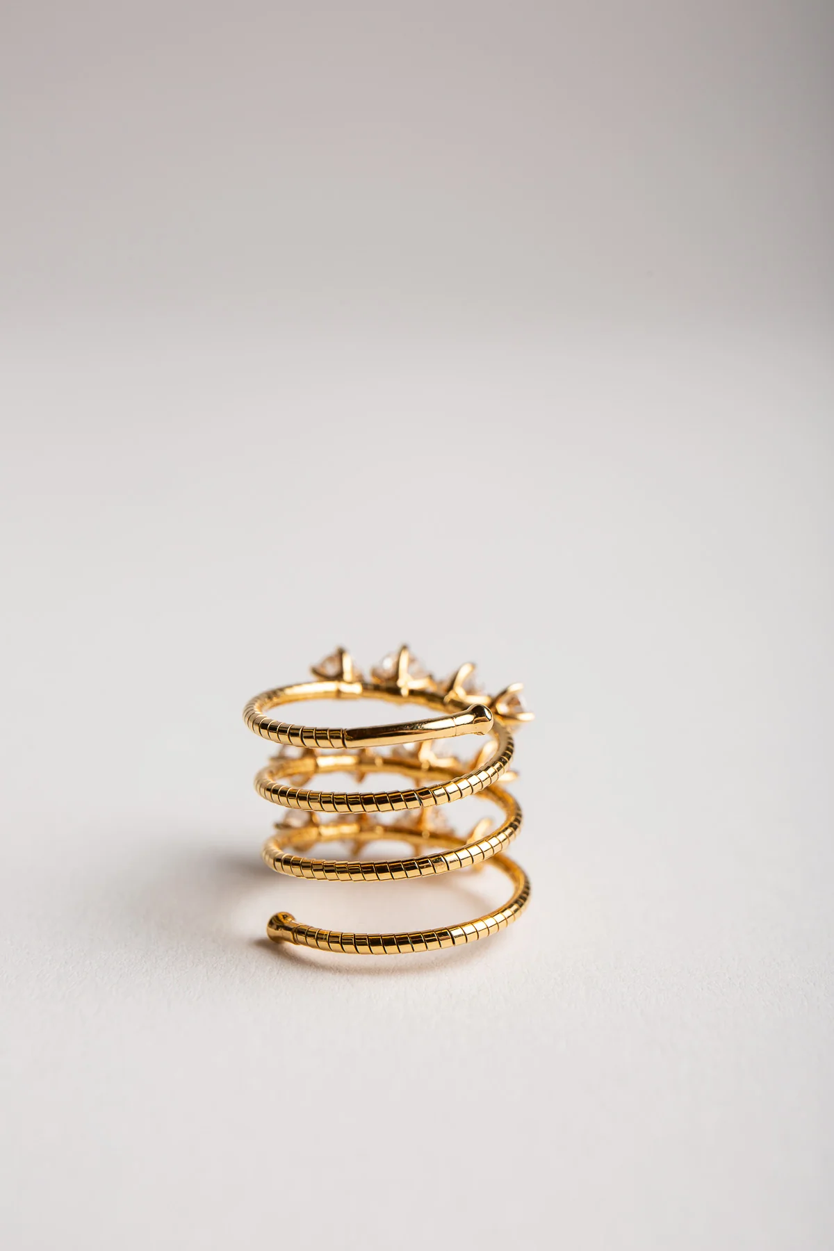 MATTIA CIELO | YELLOW GOLD DIAMOND SPIRAL RING - Image 4