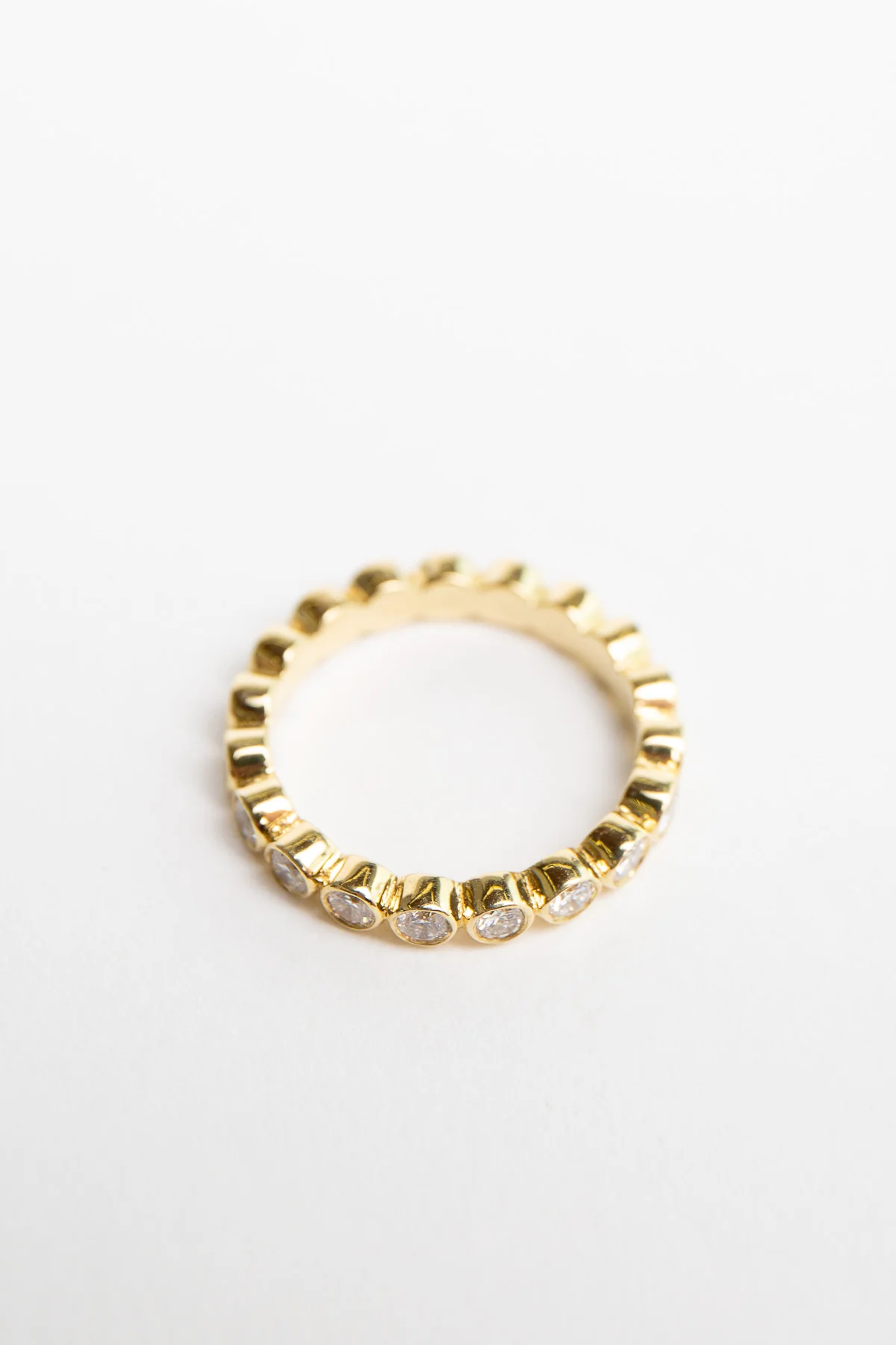 MAUD JEWELRY | 18K GOLD 19 DIAMOND STACK RING - Image 3