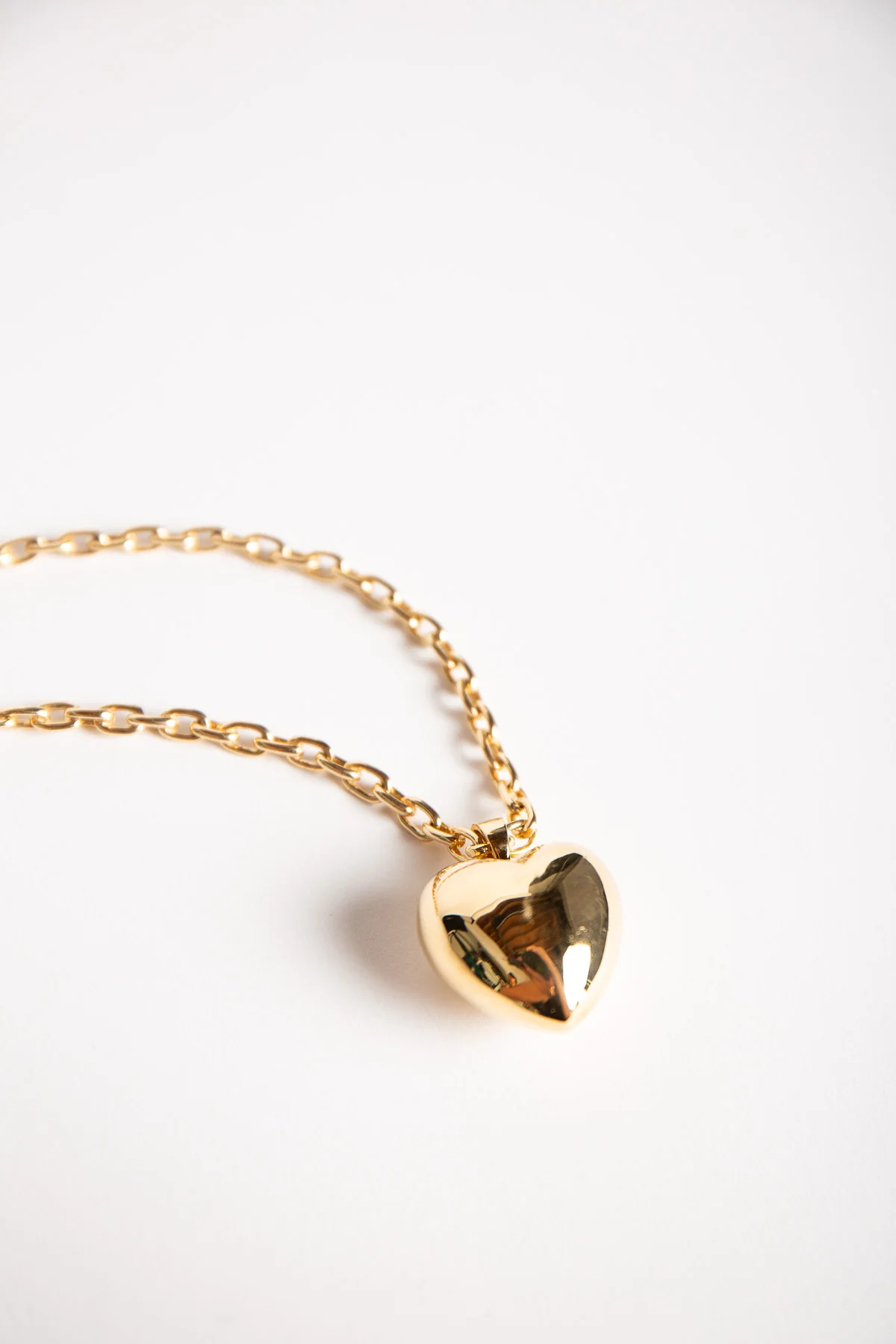 MAUD JEWELRY | 18K GOLD HEART NECKLACE - Image 3