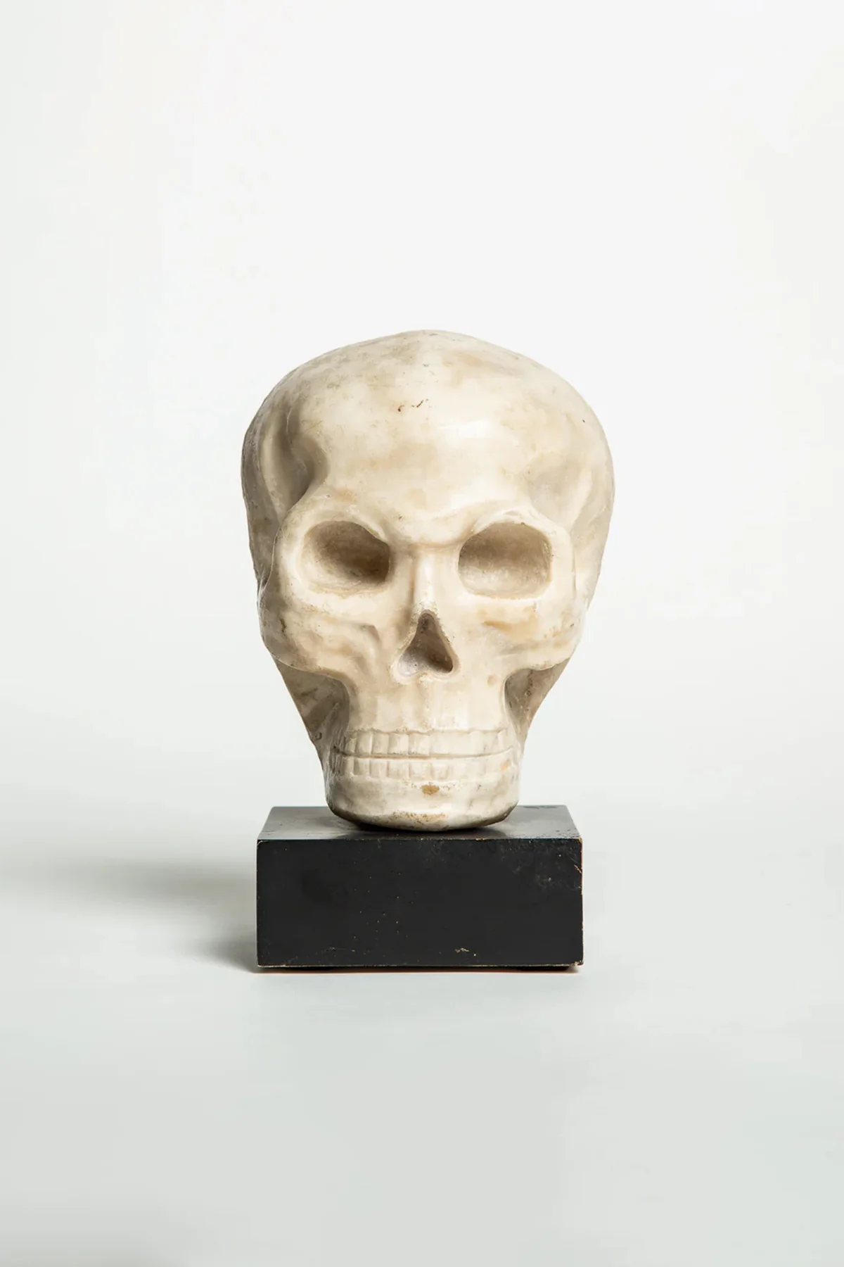 MAXFIELD PRIVATE COLLECTION | 19TH CENTURY MARBLE SKULL