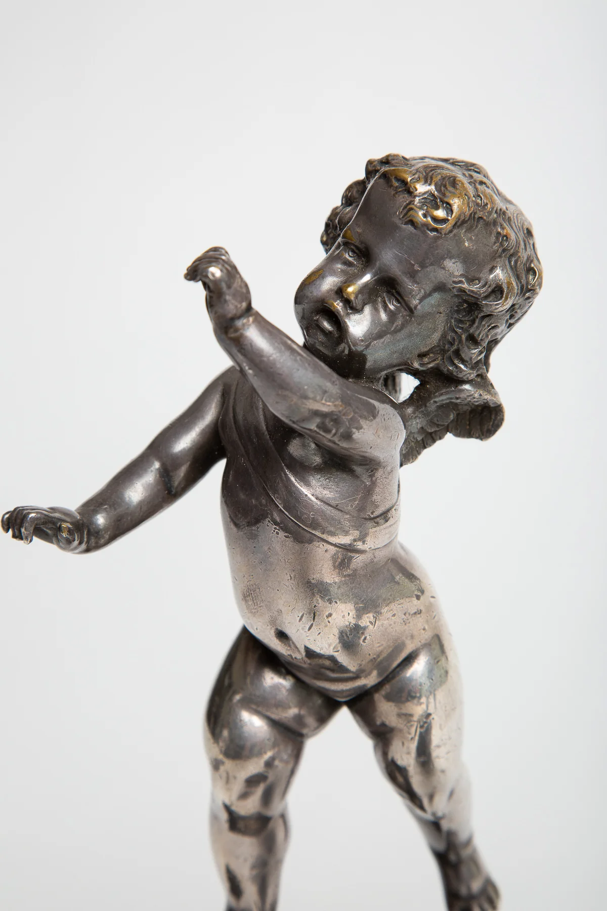 MAXFIELD PRIVATE COLLECTION | PAIR OF PUTTI BOOKENDS - Image 4