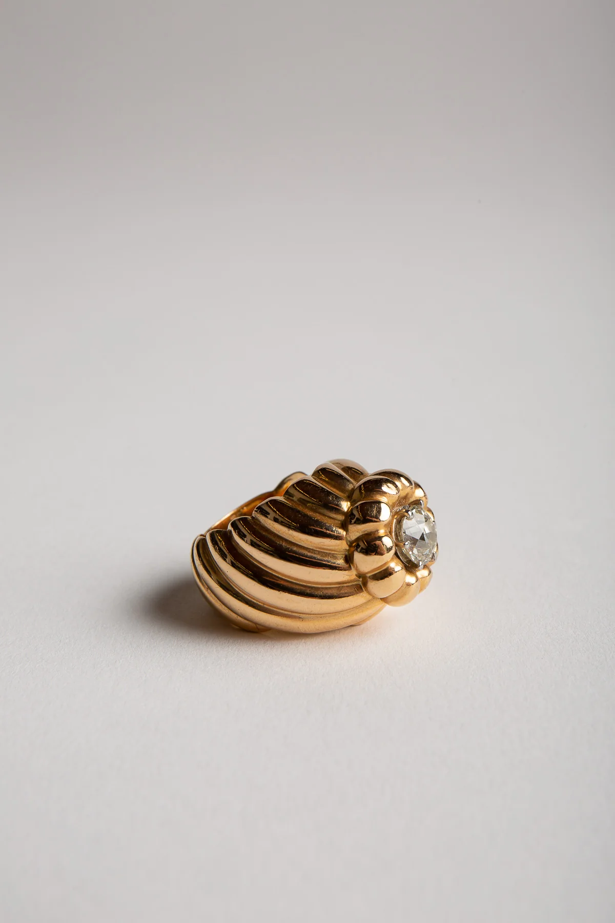 MAXFIELD PRIVATE COLLECTION | 1950'S FRENCH DIAMOND DOME RING - Image 3
