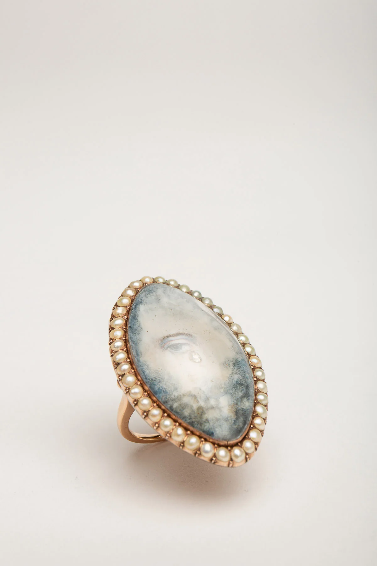 MAXFIELD PRIVATE COLLECTION | 1800'S PAINTED EYE PEARL RING - Image 2