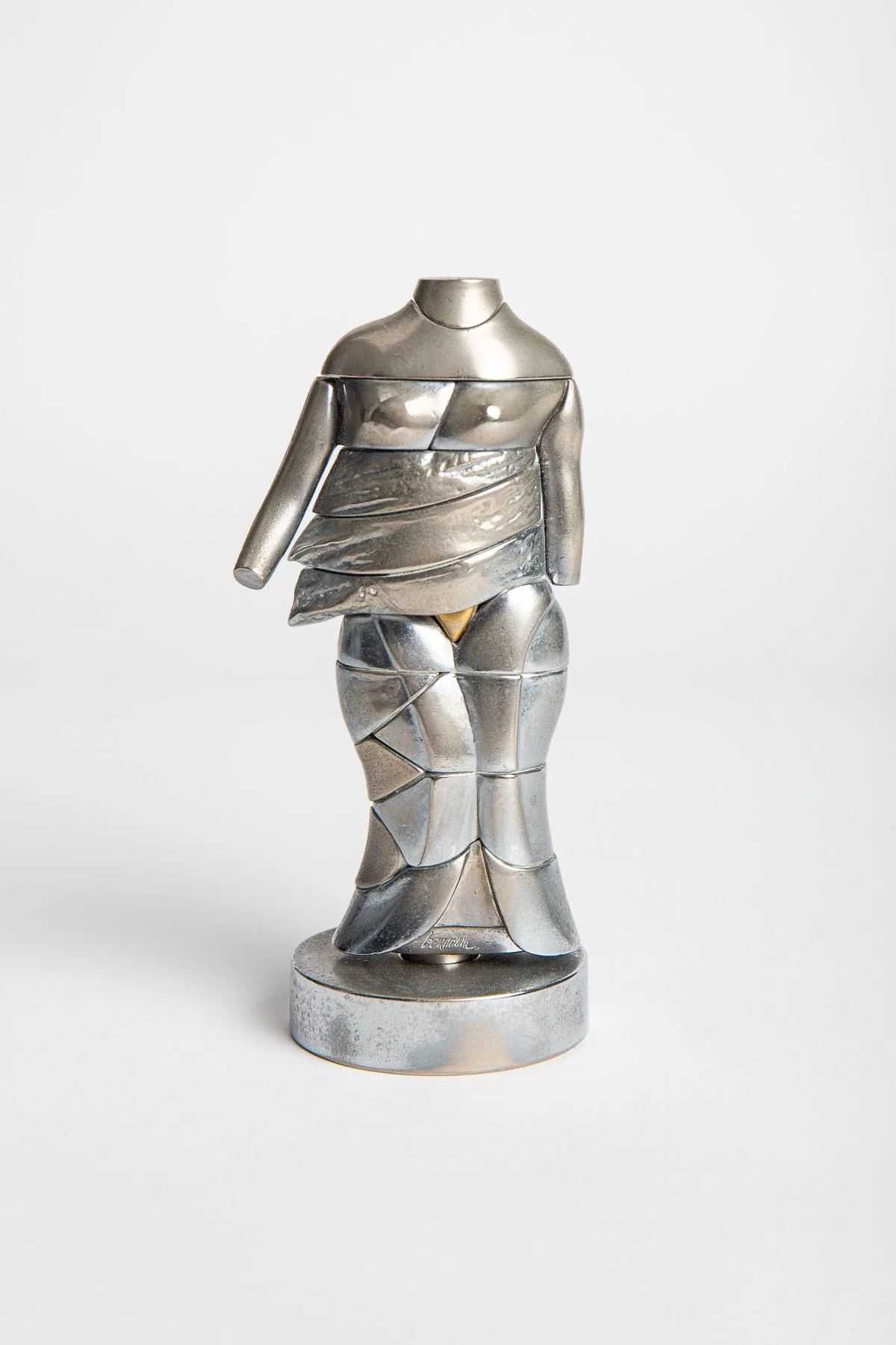 MAXFIELD PRIVATE COLLECTION | 1968 MINI CARIATIDE STATUE