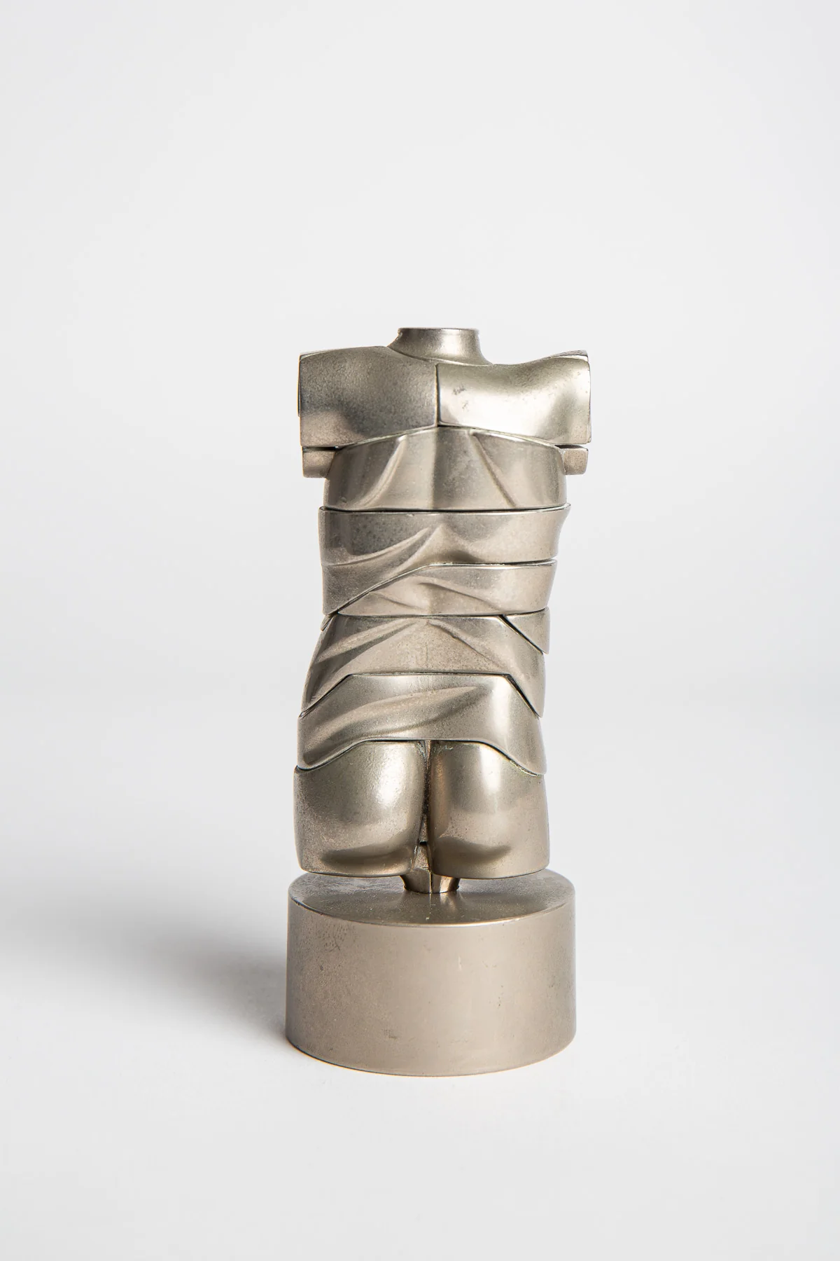 MAXFIELD PRIVATE COLLECTION | 1968 MINI DAVID STATUE - Image 3
