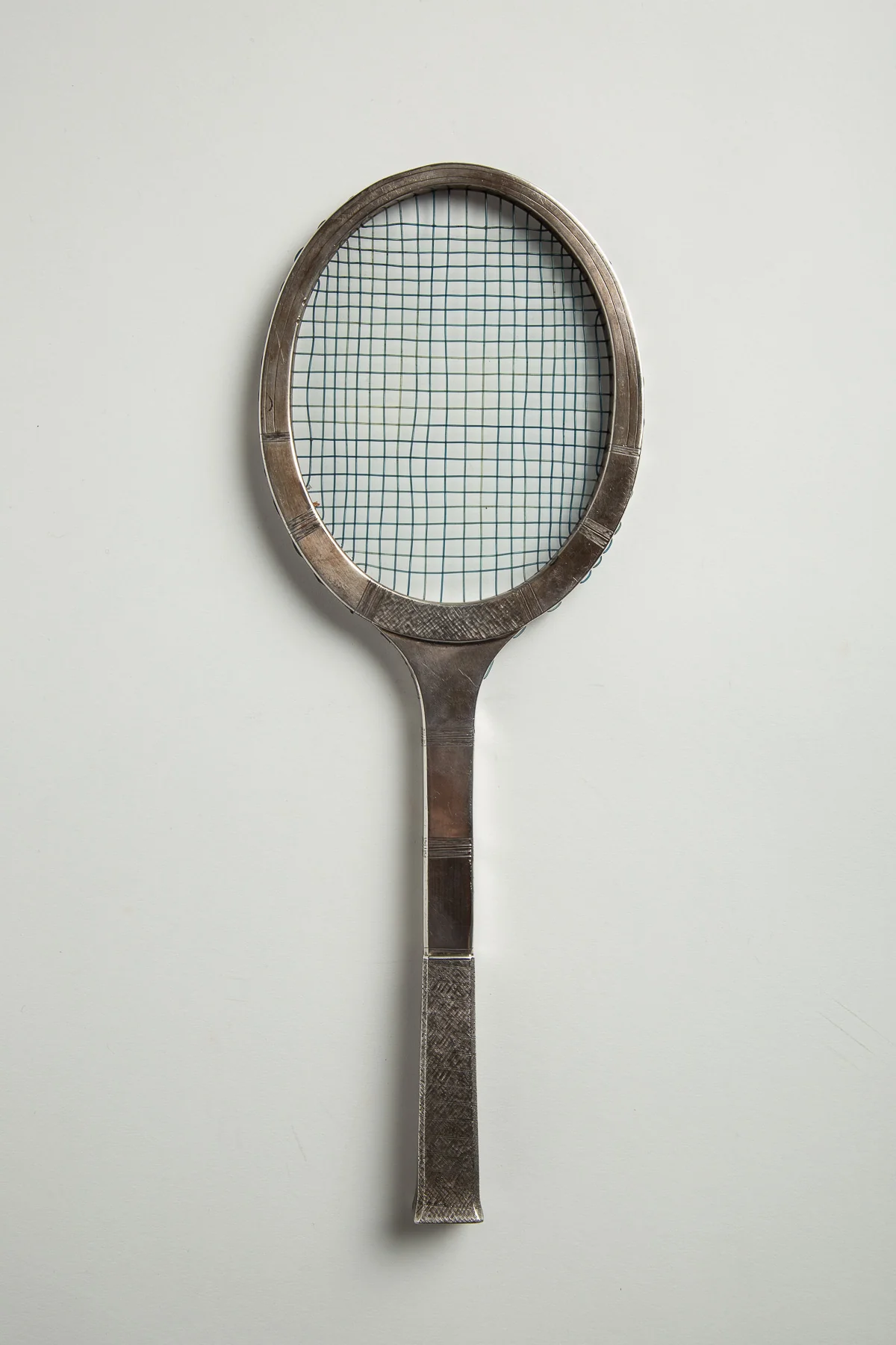 MAXFIELD PRIVATE COLLECTION | 1970'S STERLING SILVER TENNIS RACKET - Image 3