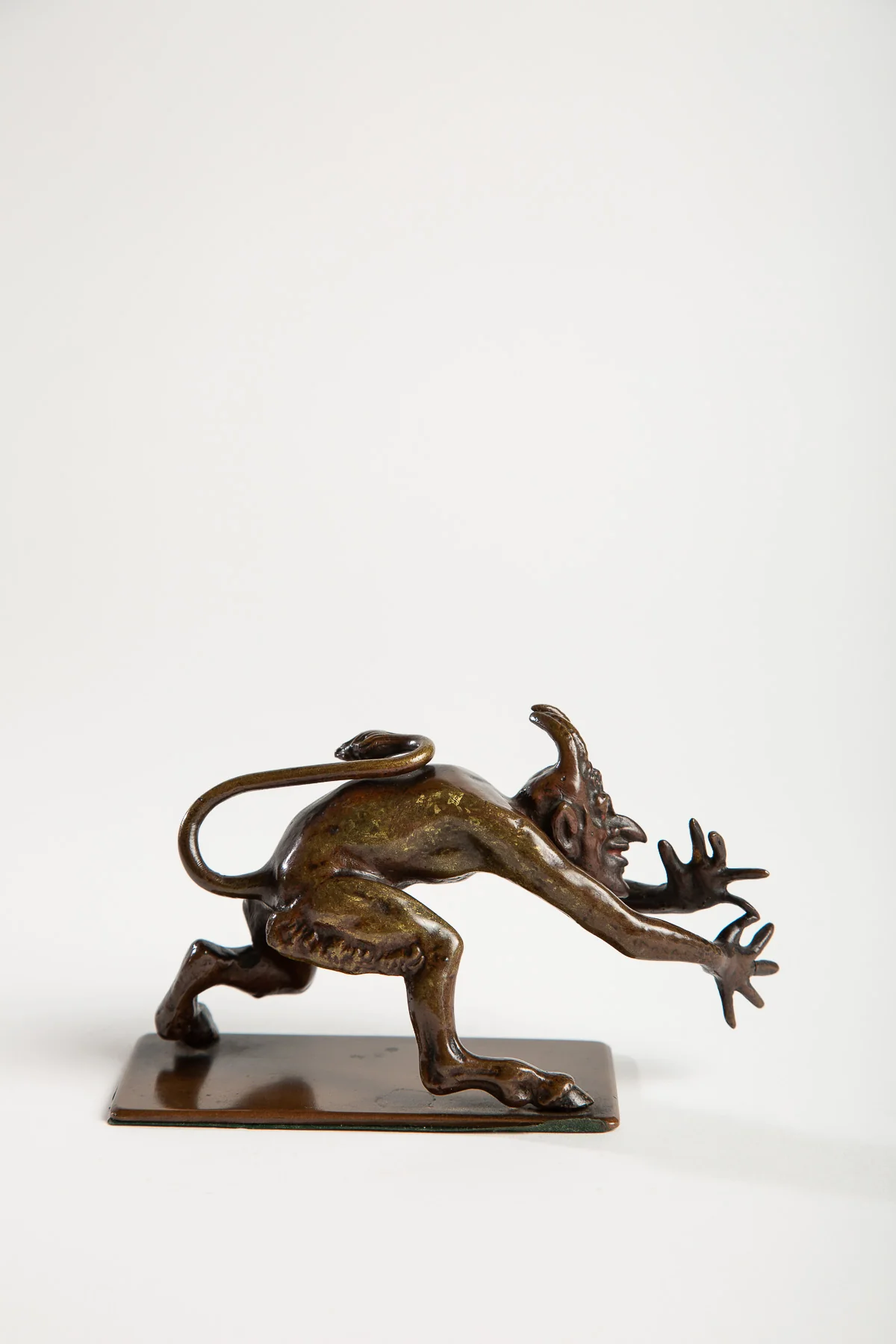 MAXFIELD PRIVATE COLLECTION | 19TH CENTURY VIENNA DEVIL - Image 4