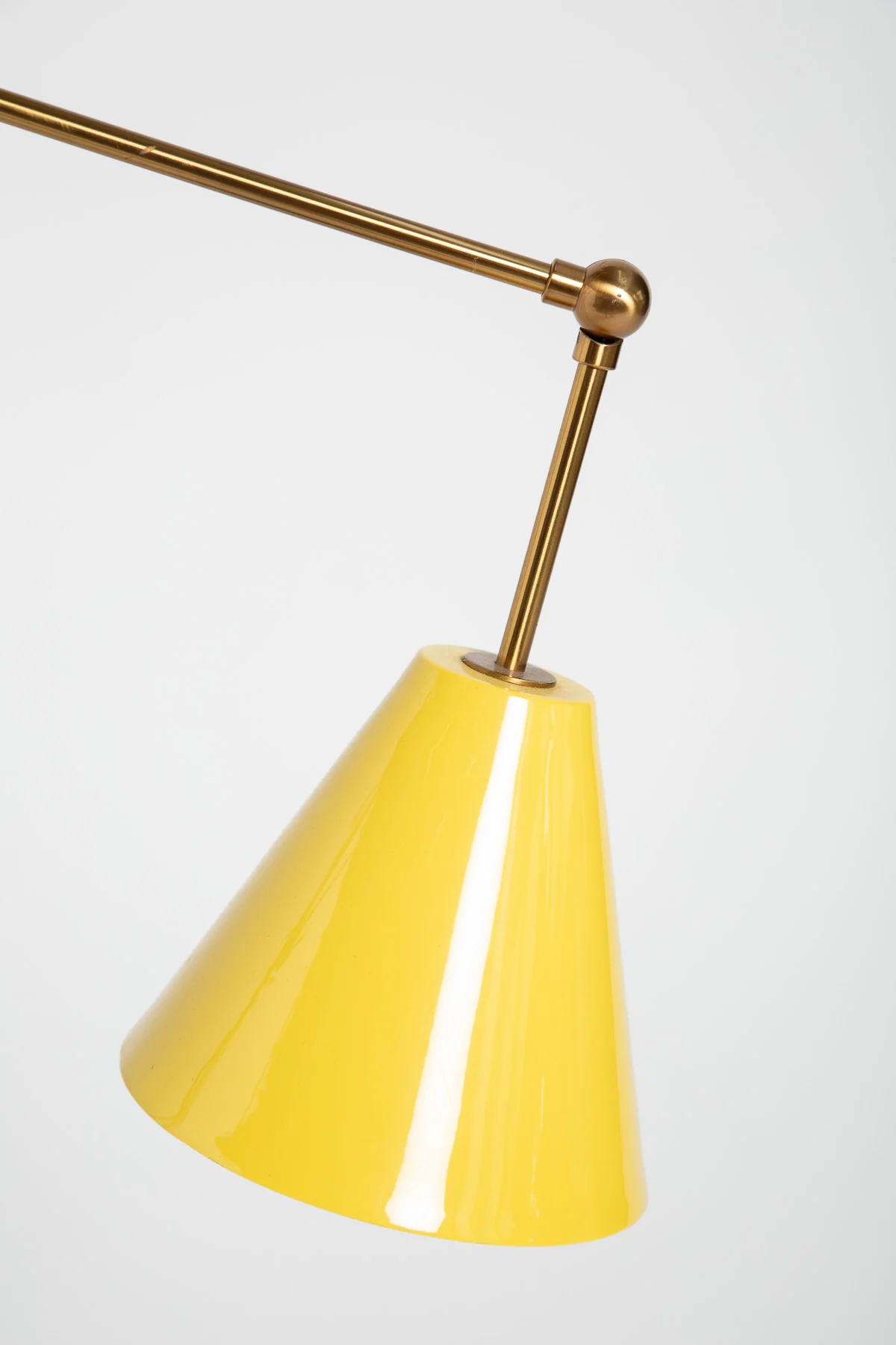 MAXFIELD PRIVATE COLLECTION | VINTAGE 3-ARM FLOOR LAMP - Image 6