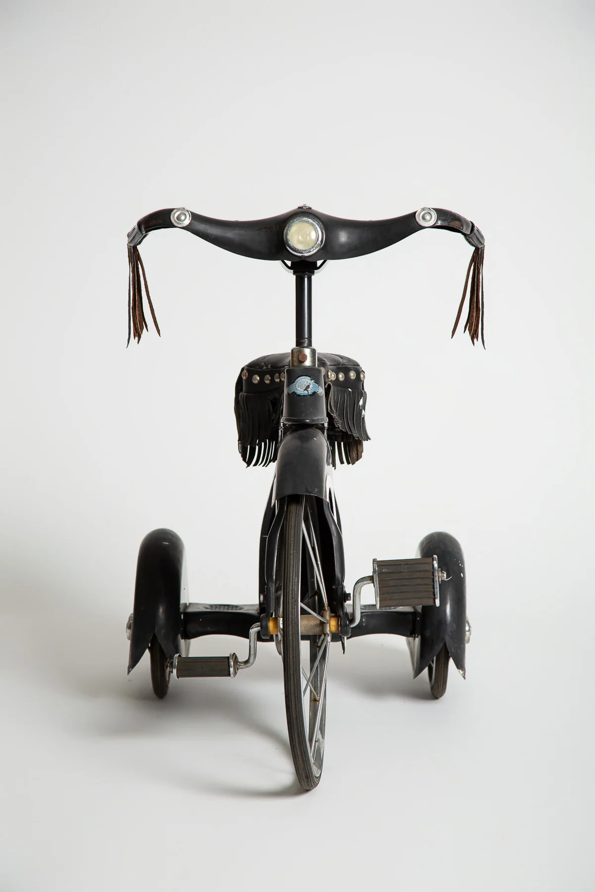 MAXFIELD PRIVATE COLLECTION | 1960'S AIRFLOW ROAD HOG TRICYCLE - Image 6