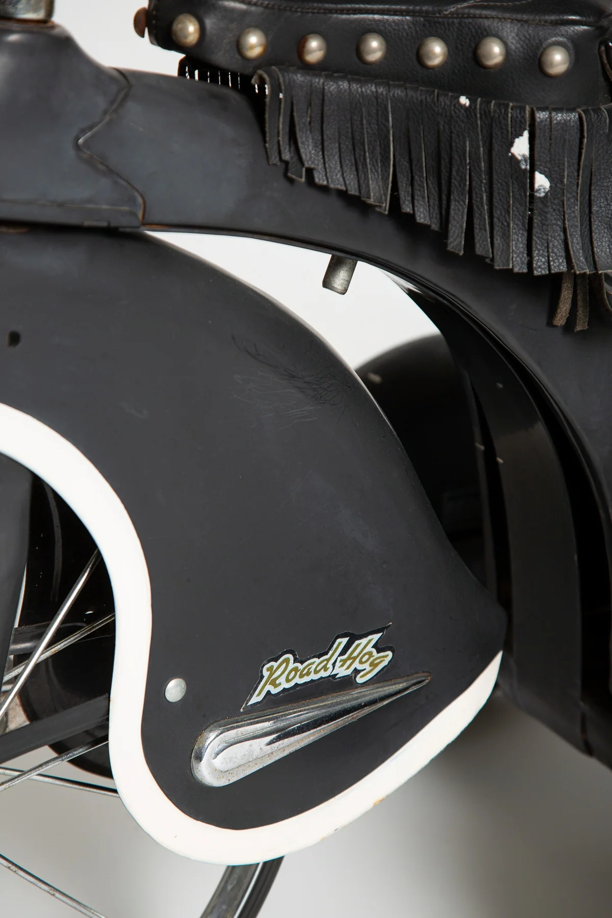 MAXFIELD PRIVATE COLLECTION | 1960'S AIRFLOW ROAD HOG TRICYCLE - Image 7