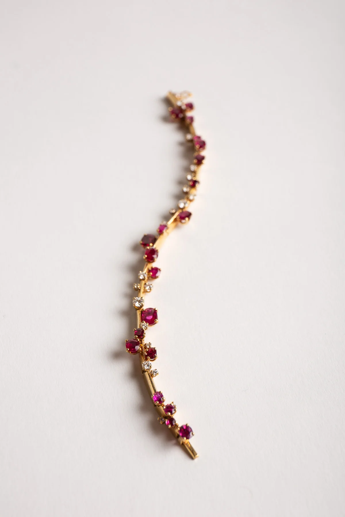 MAXFIELD PRIVATE COLLECTION | 1970'S JEAN VENDOME BRACELET - Image 4