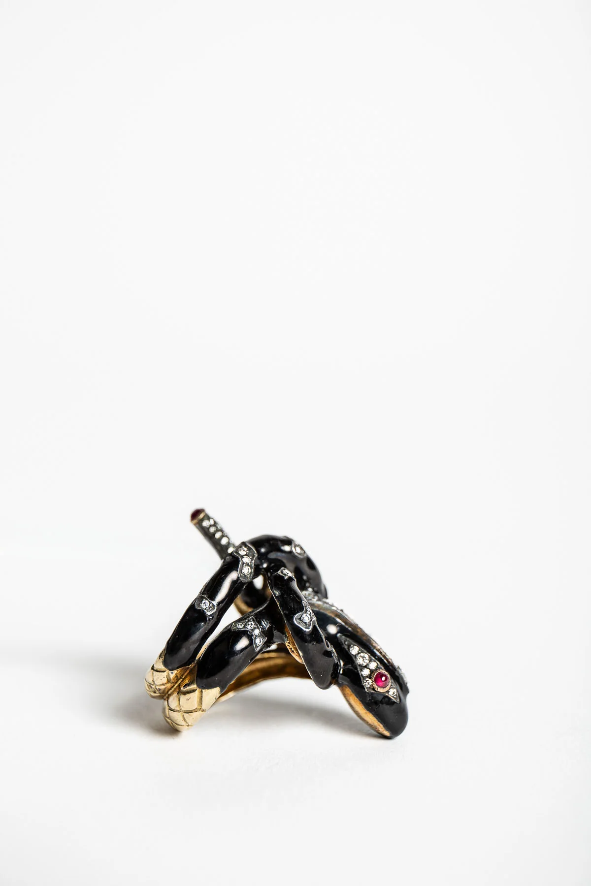 MAXFIELD PRIVATE COLLECTION | DIAMOND SNAKE RING - Image 4