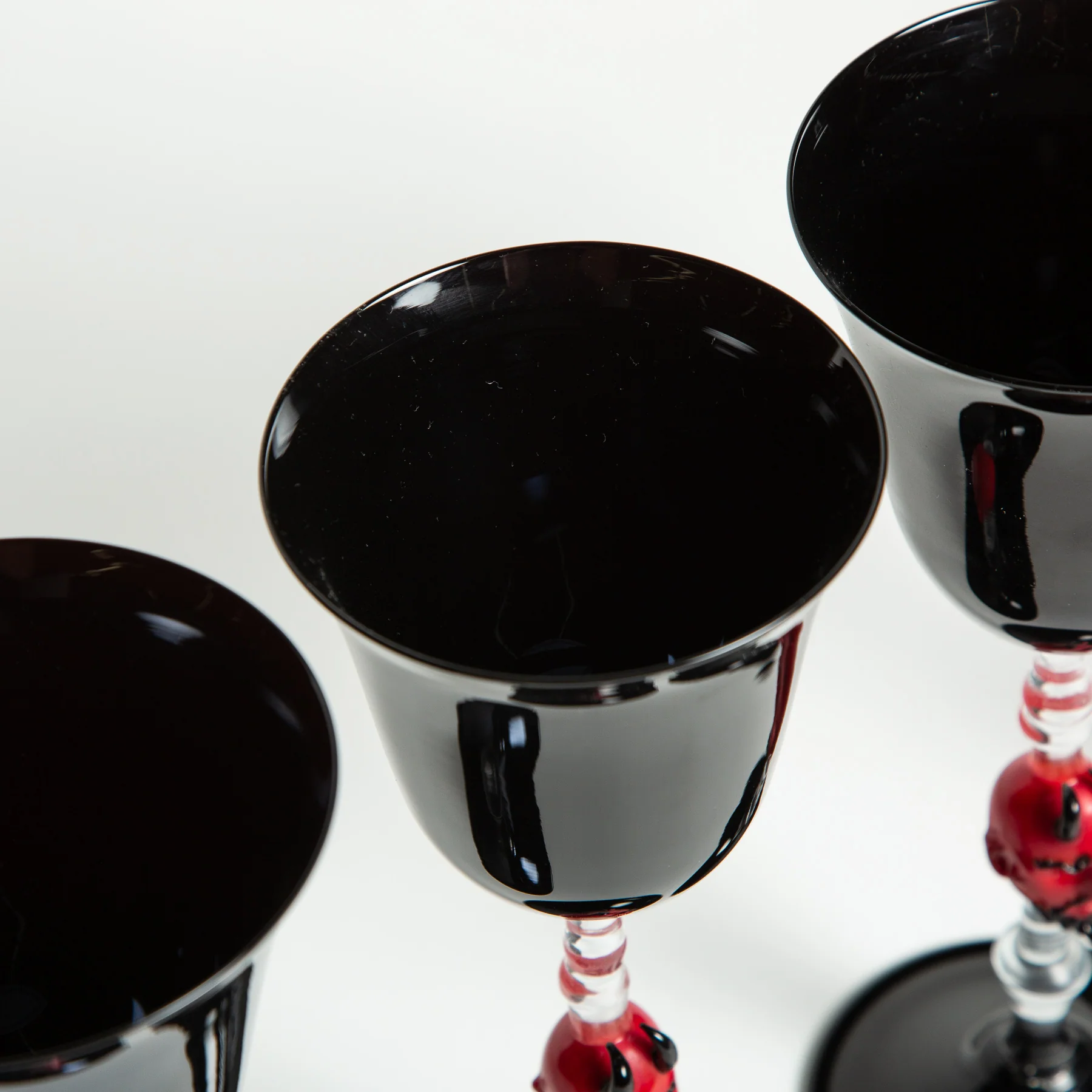 MAXFIELD PRIVATE COLLECTION | SET 4 DEVIL WINE GLASSES - Image 3