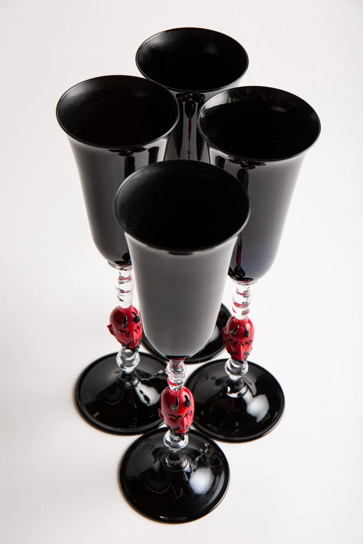 MAXFIELD PRIVATE COLLECTION | SET OF 4 DEVIL CHAMPAGNE GLASSES - Image 2