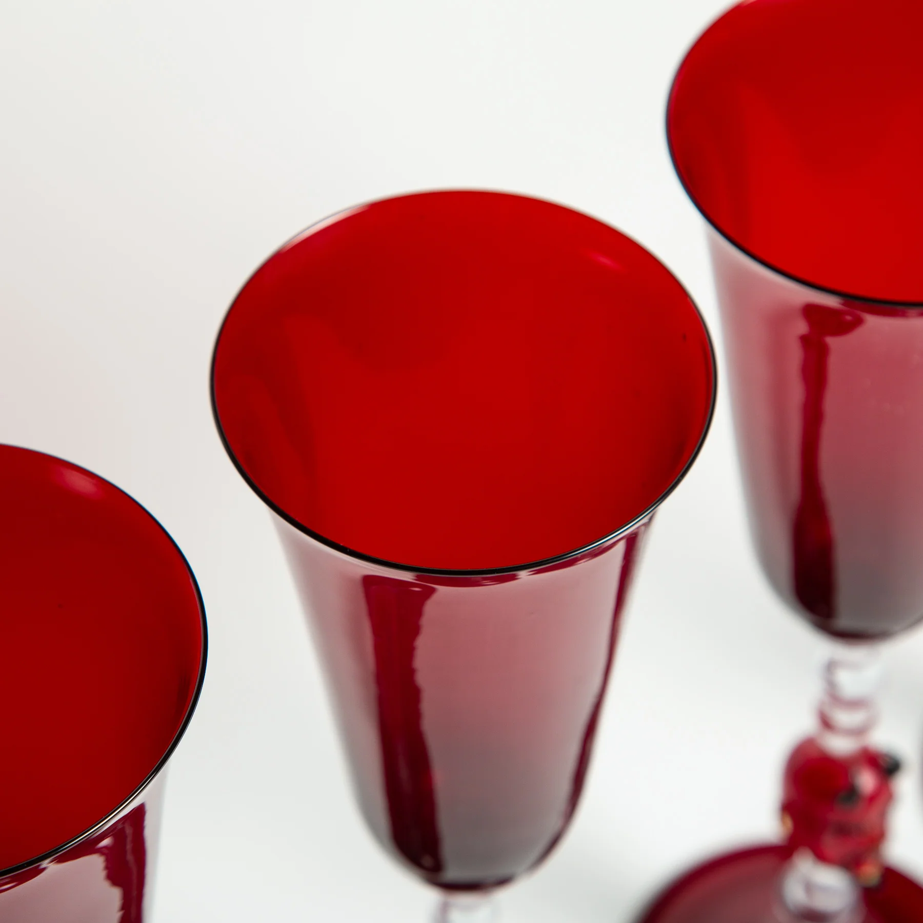 MAXFIELD PRIVATE COLLECTION | SET OF 4 DEVIL CHAMPAGNE GLASSES - Image 7