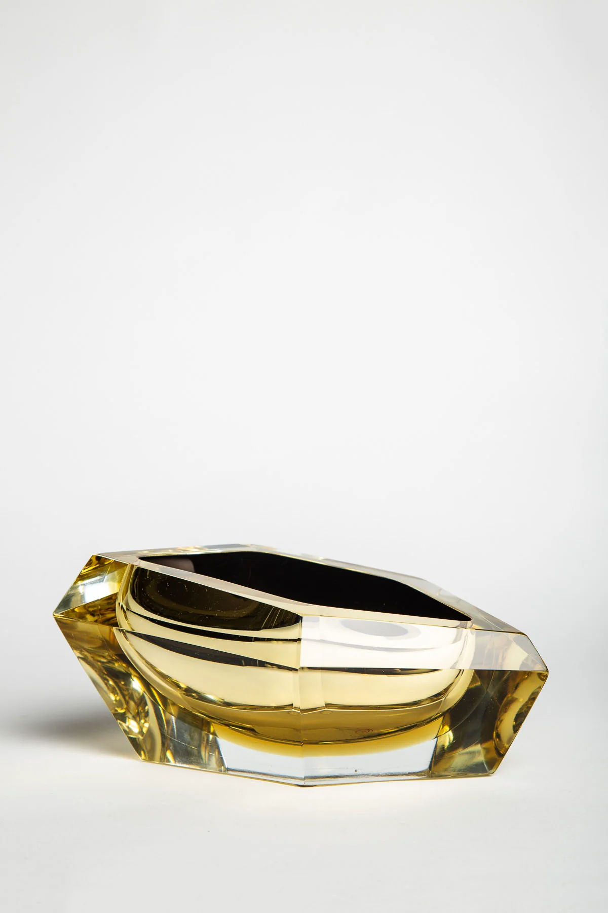 MAXFIELD PRIVATE COLLECTION | PURHO GOLD MURANO GLASS BOWL - Image 4