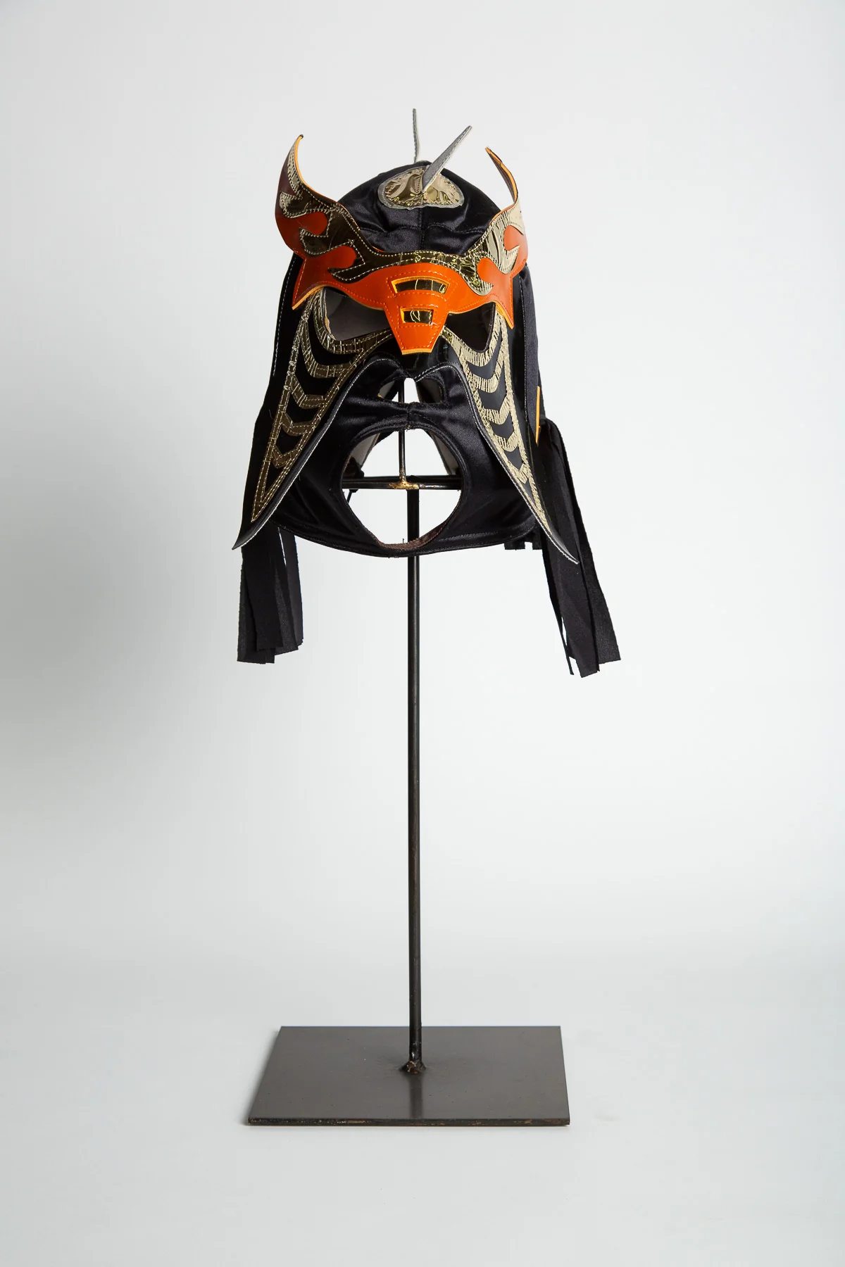 MAXFIELD PRIVATE COLLECTION | VINTAGE LUCHA LIBRE WRESTLING MASKS, SET OF 9 - Image 8