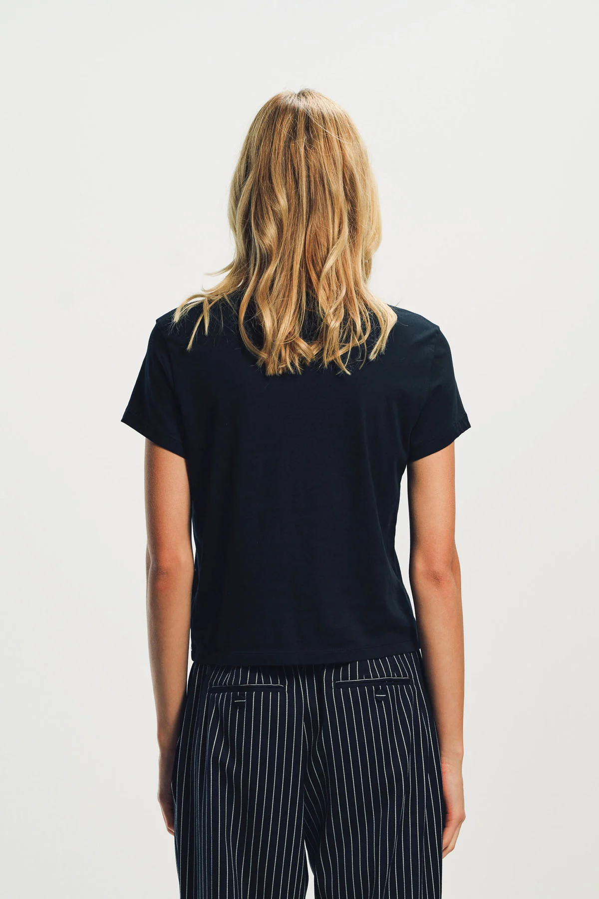 MAXFIELD PRIVATE COLLECTION | WOMEN'S MAXFIELD SHORT SLEEVE TEE - Image 4