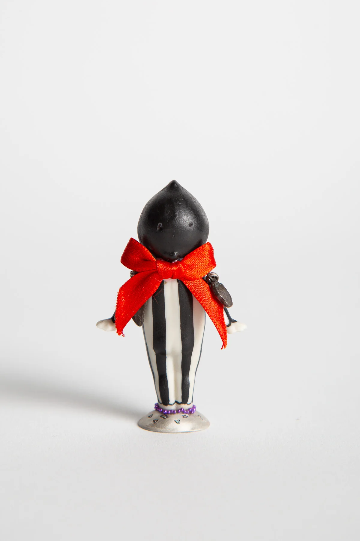 MELINDA RISK | KEWPIE DOLL PRIZE FIGURINE - Image 4