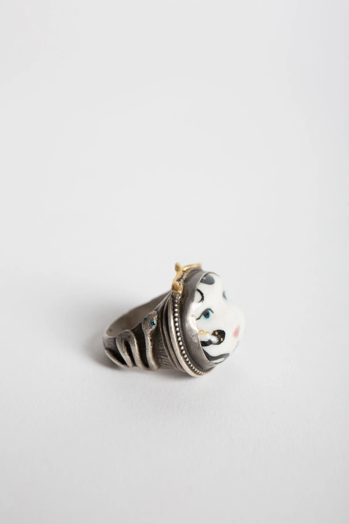 MELINDA RISK | MEDUSA DOLL RING - Image 2
