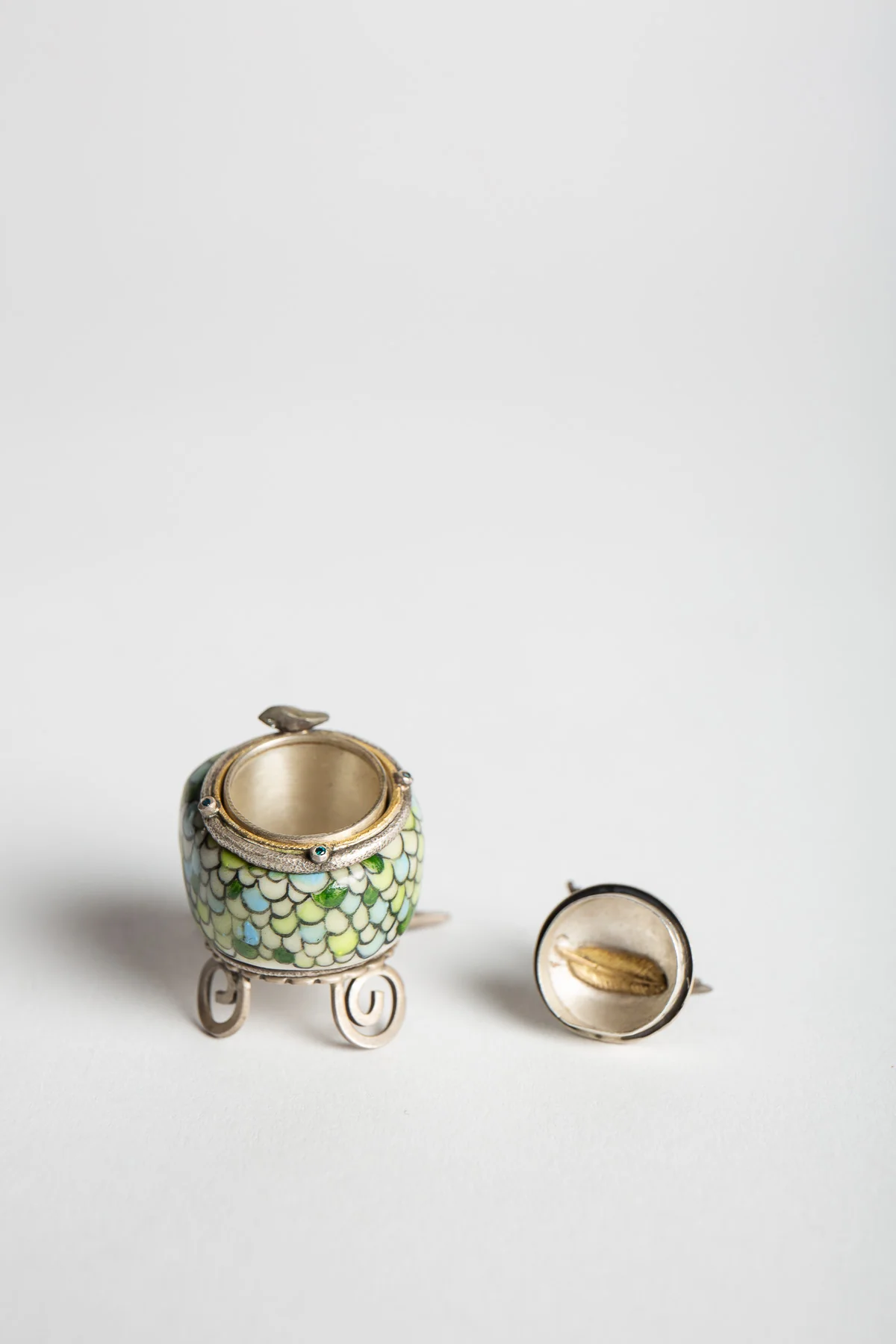 MELINDA RISK | MERMAID DOLL BOX RING - Image 4