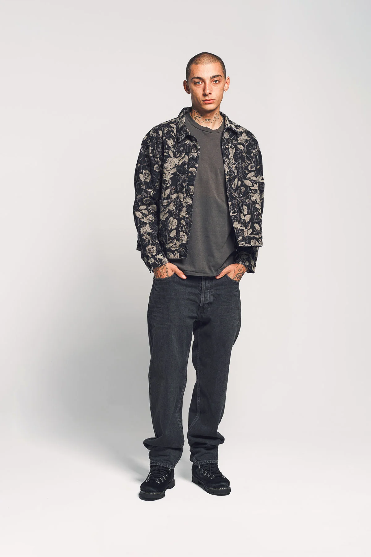 NEEDLES | ROSE PRINT DEDNIM JACKET