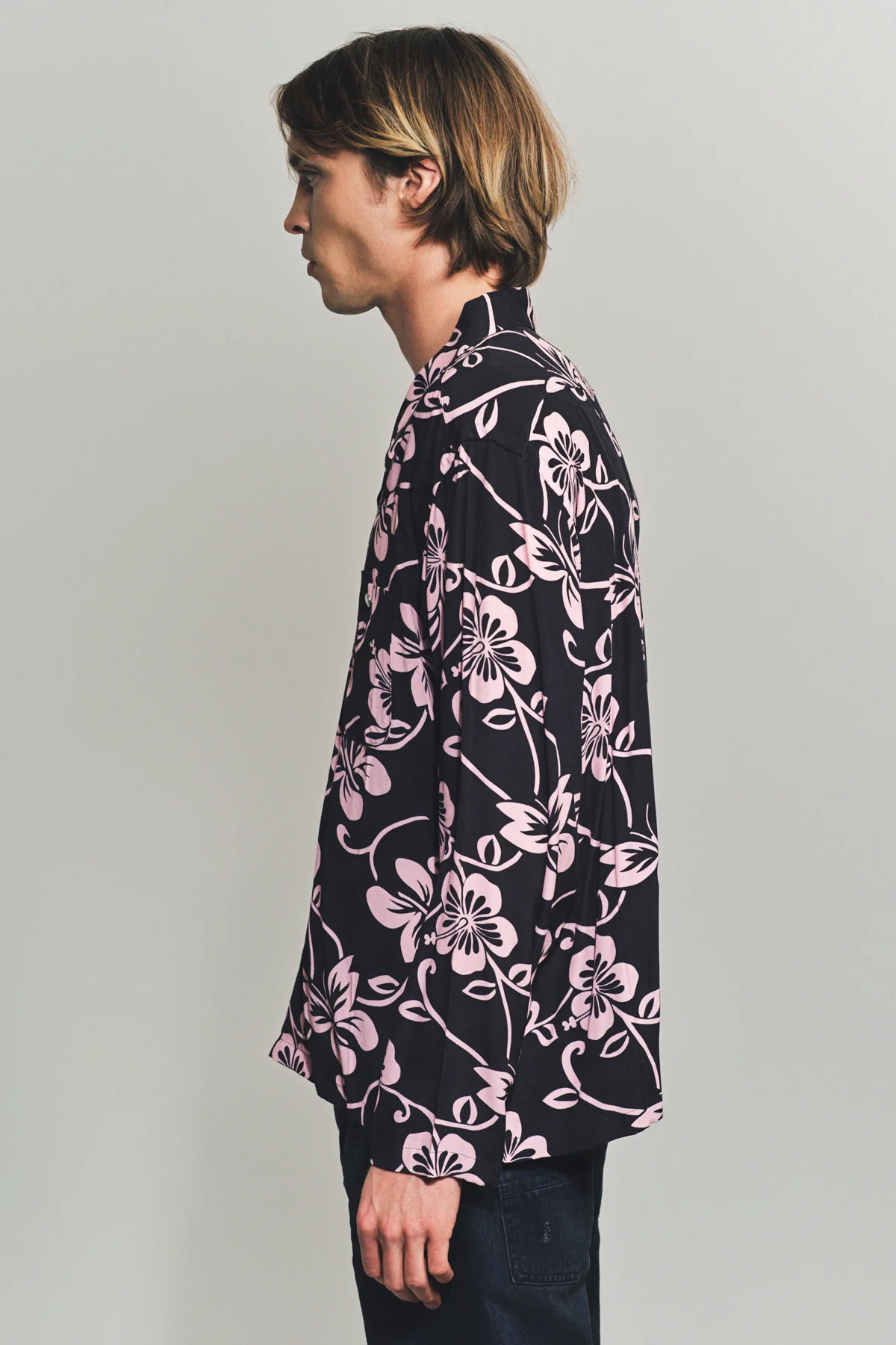 NEEDLES X MAXFIELD | HIBISCUS FLOWER PRINT COWBOY SHIRT - Image 3