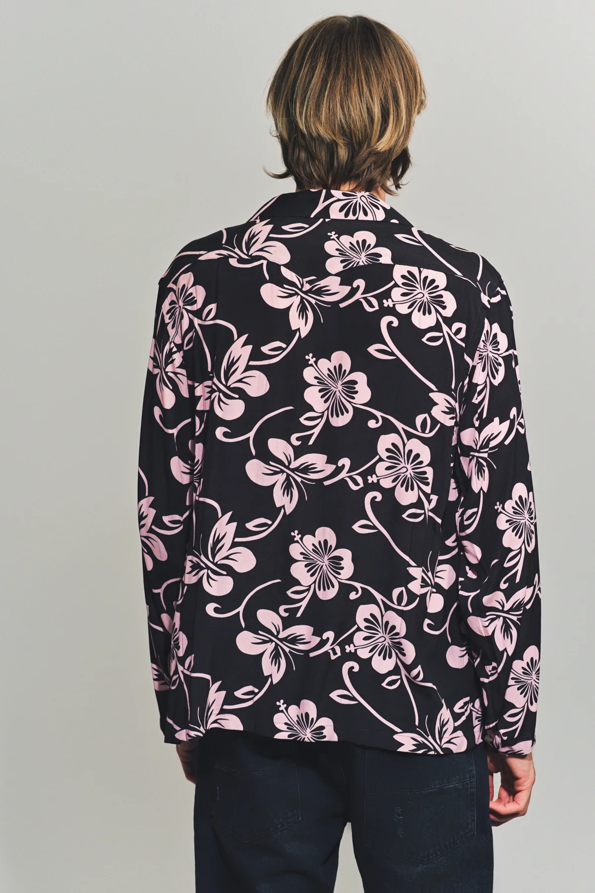 NEEDLES X MAXFIELD | HIBISCUS FLOWER PRINT COWBOY SHIRT - Image 4