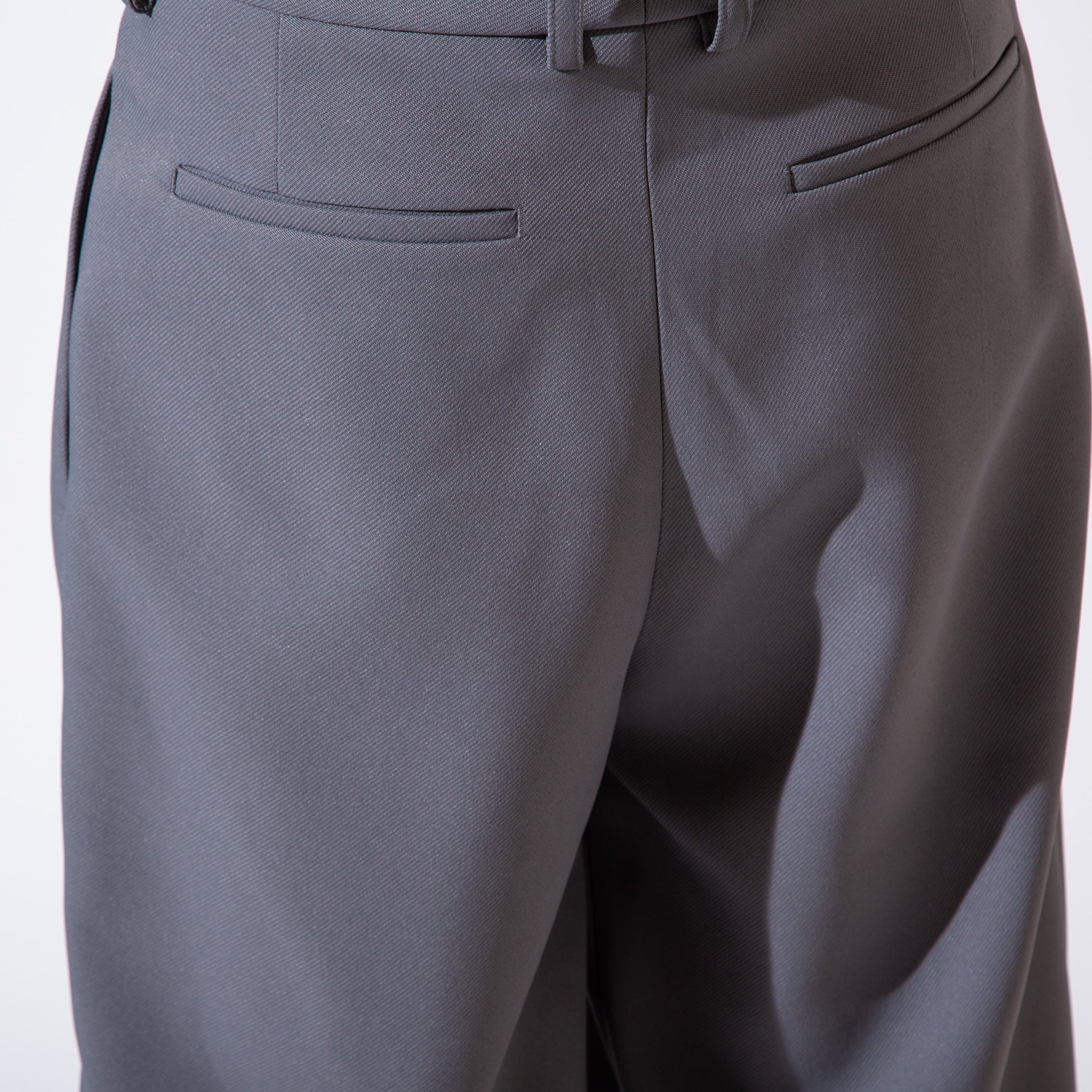 OFF-WHITE | WIDE LEG GREY PANTS - Image 4