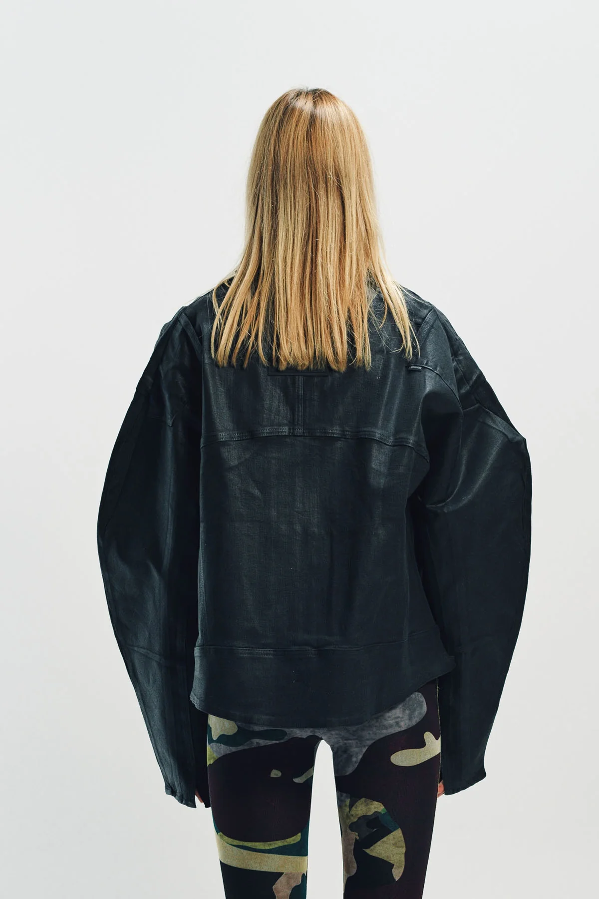 OTTOLINGER | GLAZED DENIM ZIP JACKET - Image 4