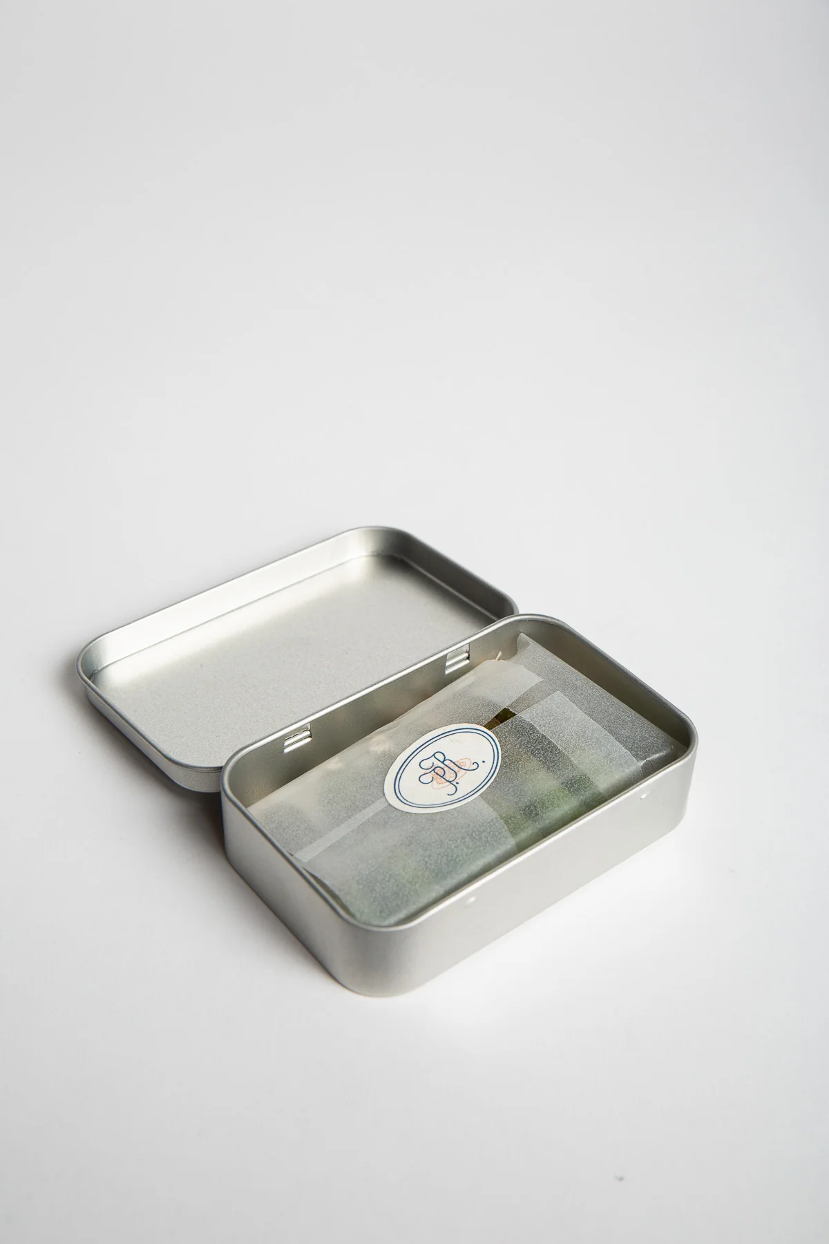 PANTLER’S RATIONS | CORNICHON CANDLE SET - Image 2