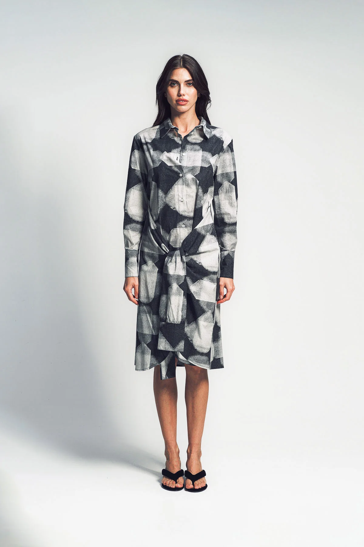 PAULA CANOVAS DEL VAS | DOUBLE SLEEVE 2-WAY SHIRT DRESS - Image 2