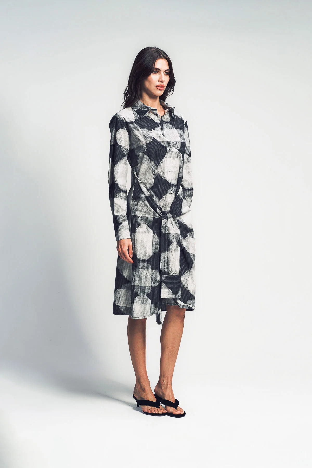 PAULA CANOVAS DEL VAS | DOUBLE SLEEVE 2-WAY SHIRT DRESS - Image 4