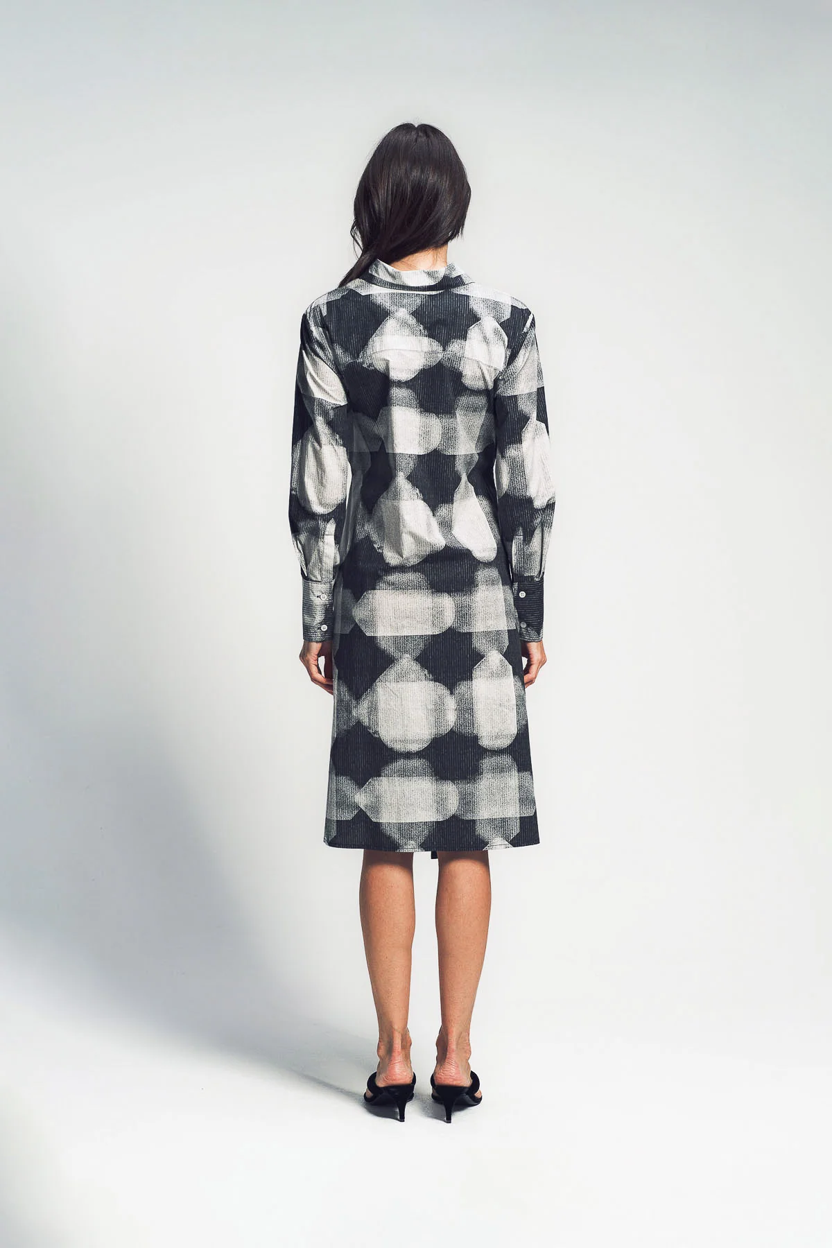 PAULA CANOVAS DEL VAS | DOUBLE SLEEVE 2-WAY SHIRT DRESS - Image 5