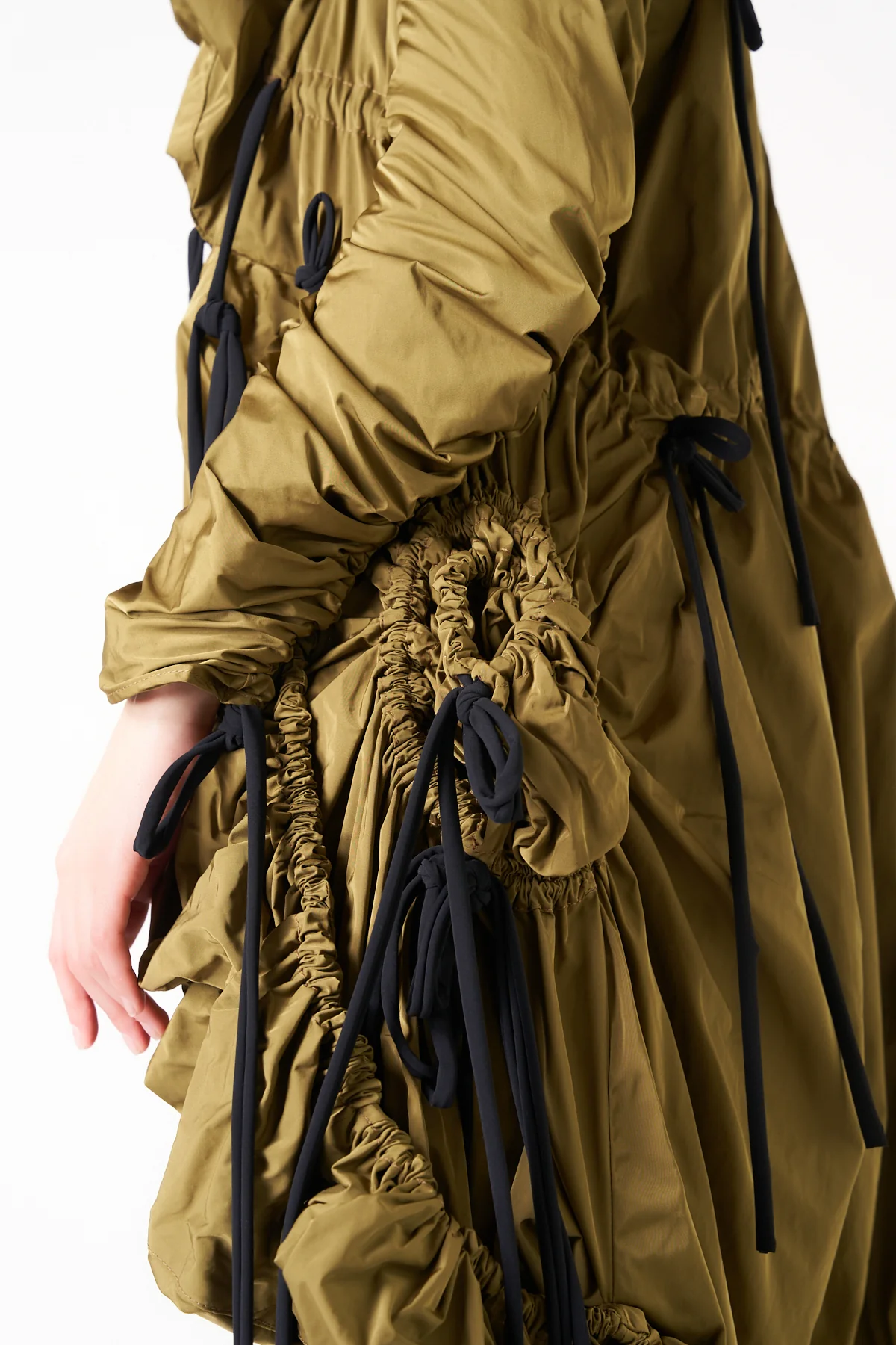 PAULA CANOVAS DEL VAS | DRAPY PARKA - Image 5