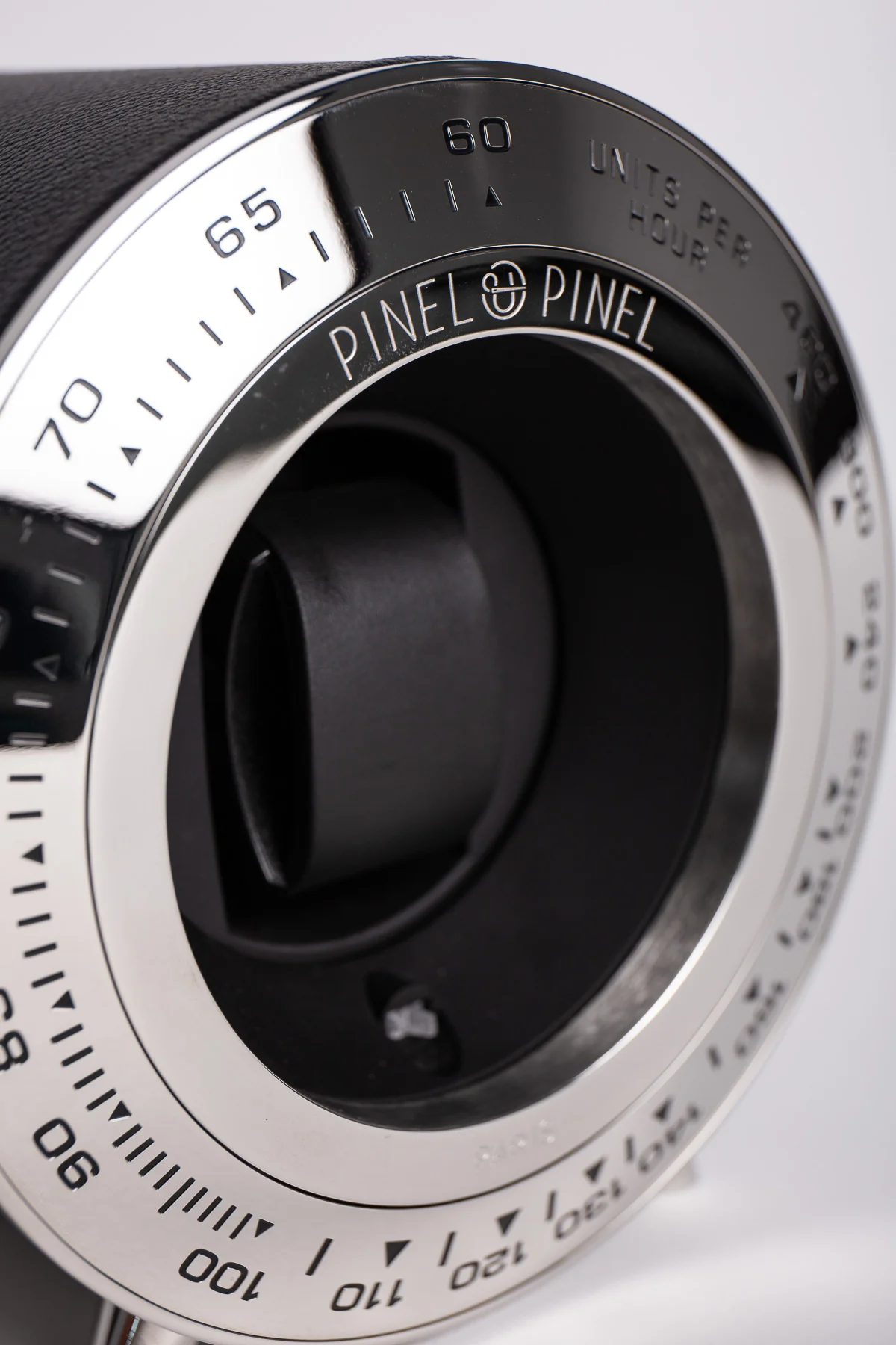 PINEL ET PINEL | TWIN NICKEL CALFSKIN WATCH WINDER - Image 5