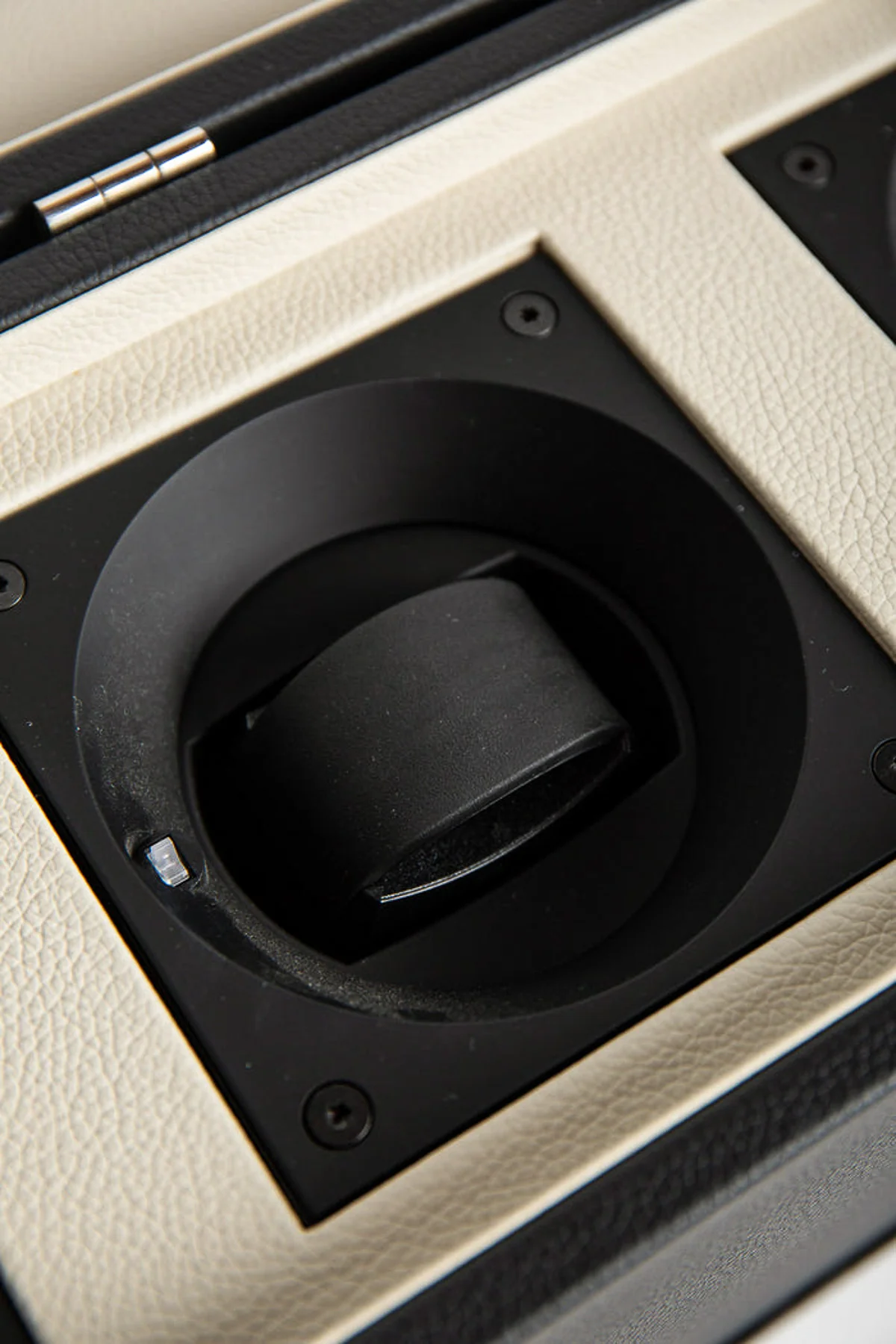 PINEL ET PINEL | UP & DOWN X3 WATCH WINDER - Image 3