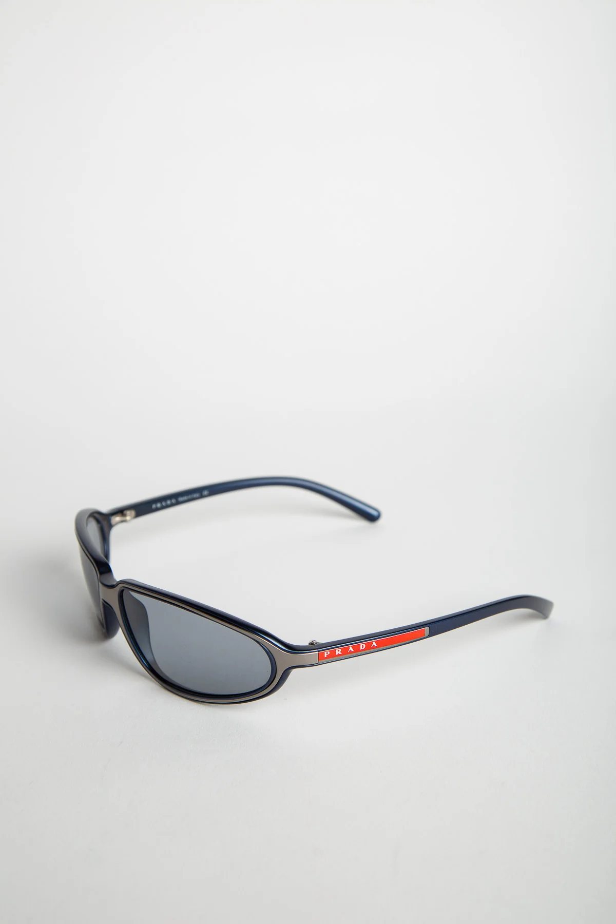2000'S PRADA OVERSIZED SPS03C SUNGLASSES - Image 2