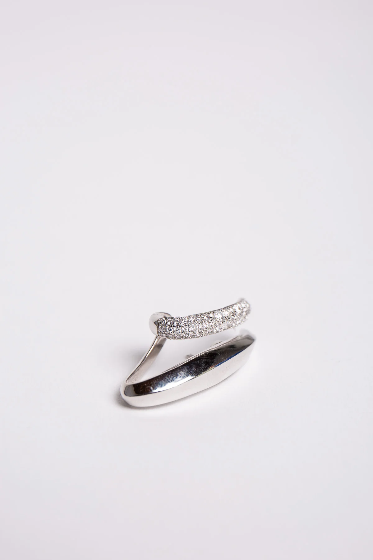 RAINBOW K | NANO MAGNETIC EARRING (SINGLE) - Image 2