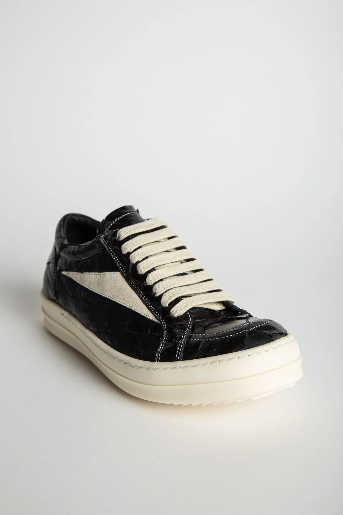 RICK OWENS | WOMEN'S MAXFIELD VINTAGE SNEAKS - Image 3