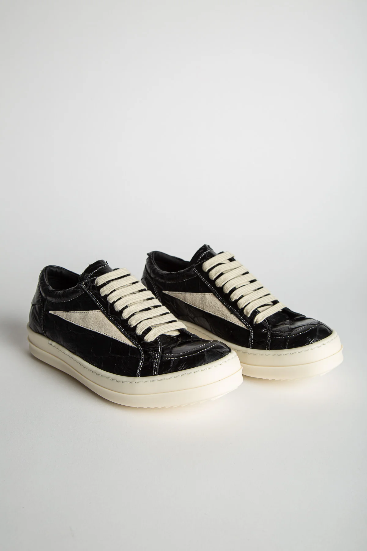 RICK OWENS | WOMEN'S MAXFIELD VINTAGE SNEAKS - Image 6